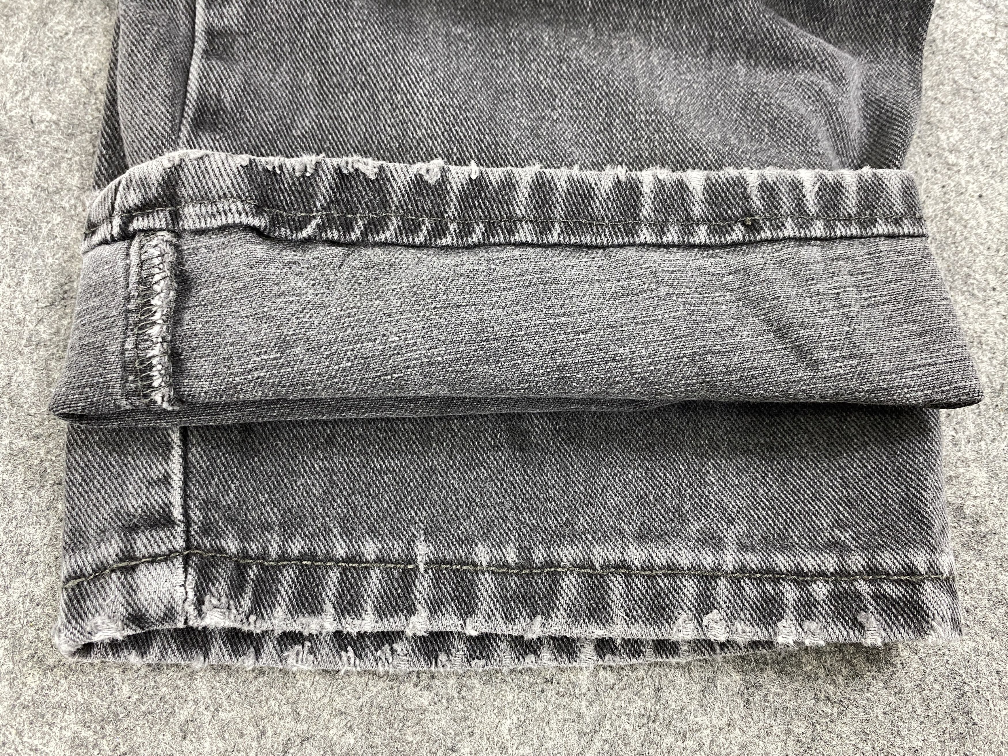 Levi's Black Distressed Vintage Levi's 505 35x29.5 Denim JN1279 Size US 35 - 11 Thumbnail