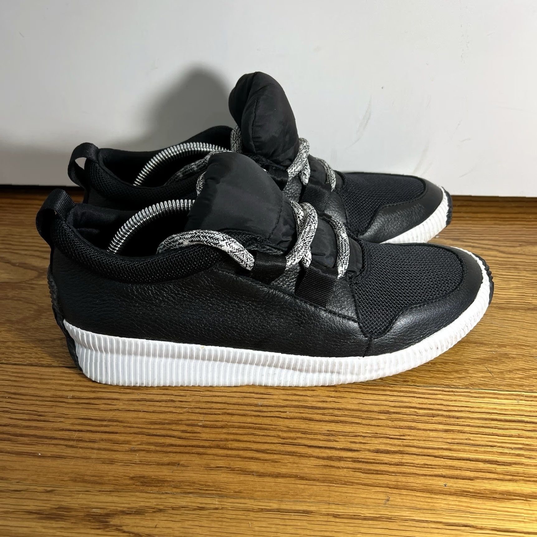 SOREL Women's Out 'N About Plus Street Sneakers Size Black