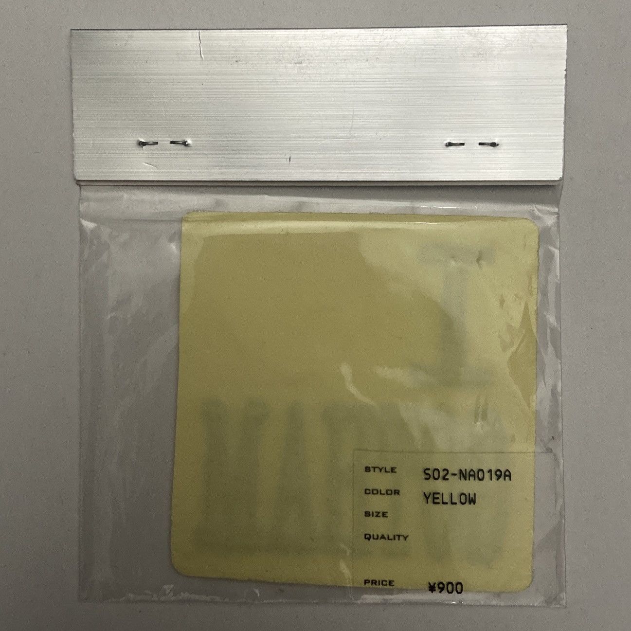 Number (N)ine Number (N)ine “I Love Gotham” Yellow Patch Size ONE SIZE - 2 Thumbnail