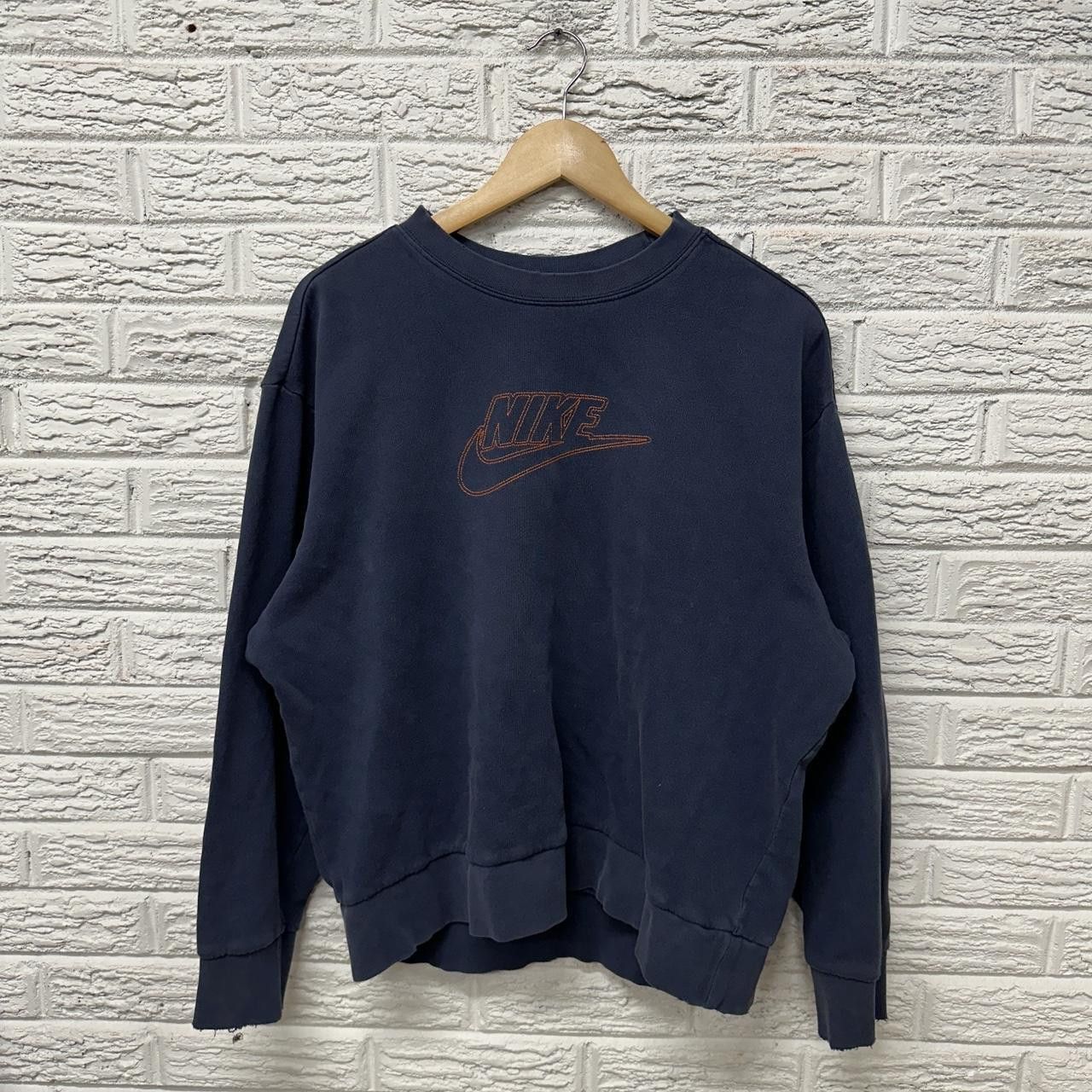 Nike Y2K Nike Swoosh Sweatshirt Large Size US L / EU 52-54 / 3 - 2 Thumbnail