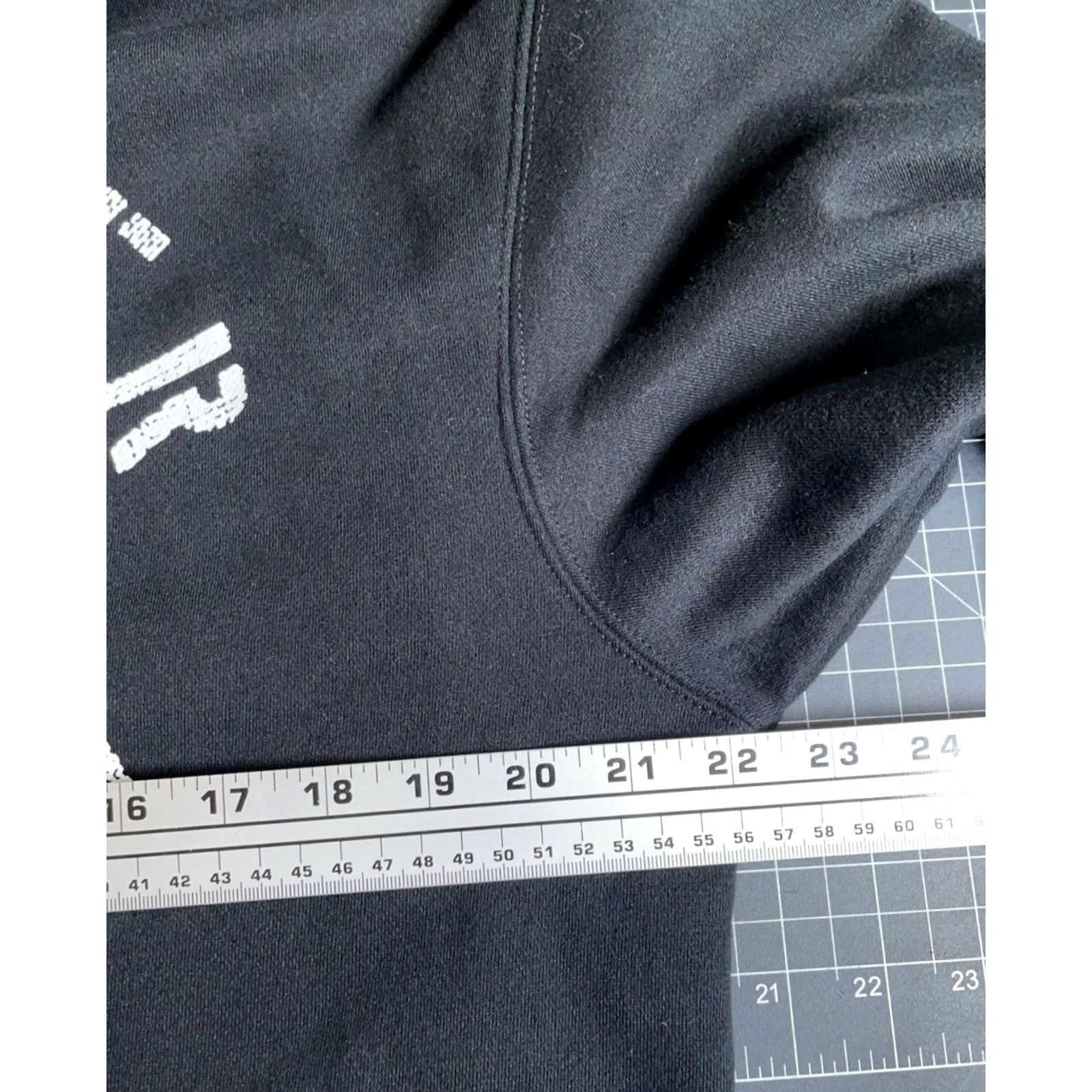 Vintage Monster Energy Hoodie Mens Large Black Drawstring Pullover Sweatshirt Official Retro Graphic Print Pocket(s) Sweatshirt Black Mens L Size US L / EU 52-54 / 3 - 5 Thumbnail