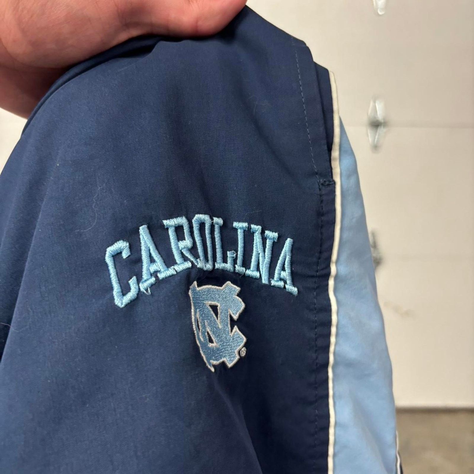 NCAA 90s University of North Carolina Baggy Track Pants Size US 38 / EU 54 - 3 Thumbnail