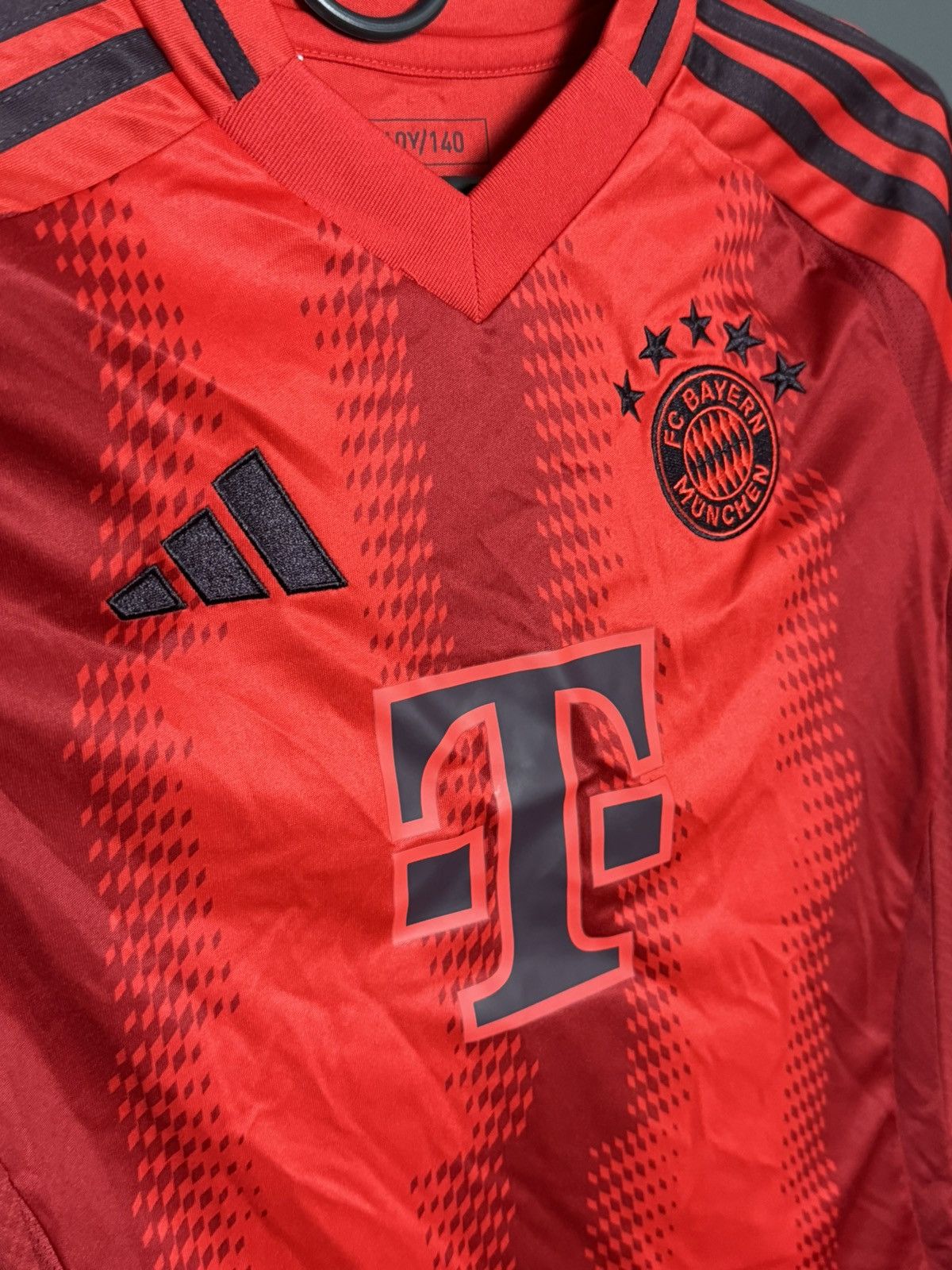 Adidas KIDS New Bayern Munchen 24/25 Home Sane Football Jersey Size US XS / EU 42 / 0 - 4 Thumbnail