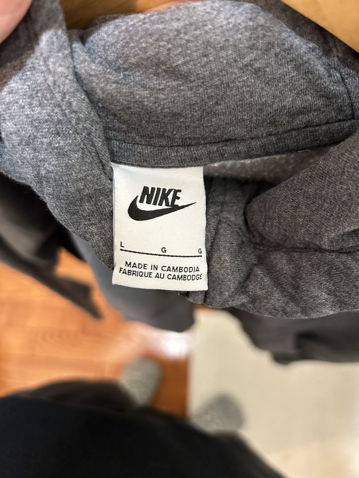 Nike ☀️GREY NIKE VINTAGE HOODIE Y2K☀️ Size US L / EU 52-54 / 3 - 4 Thumbnail