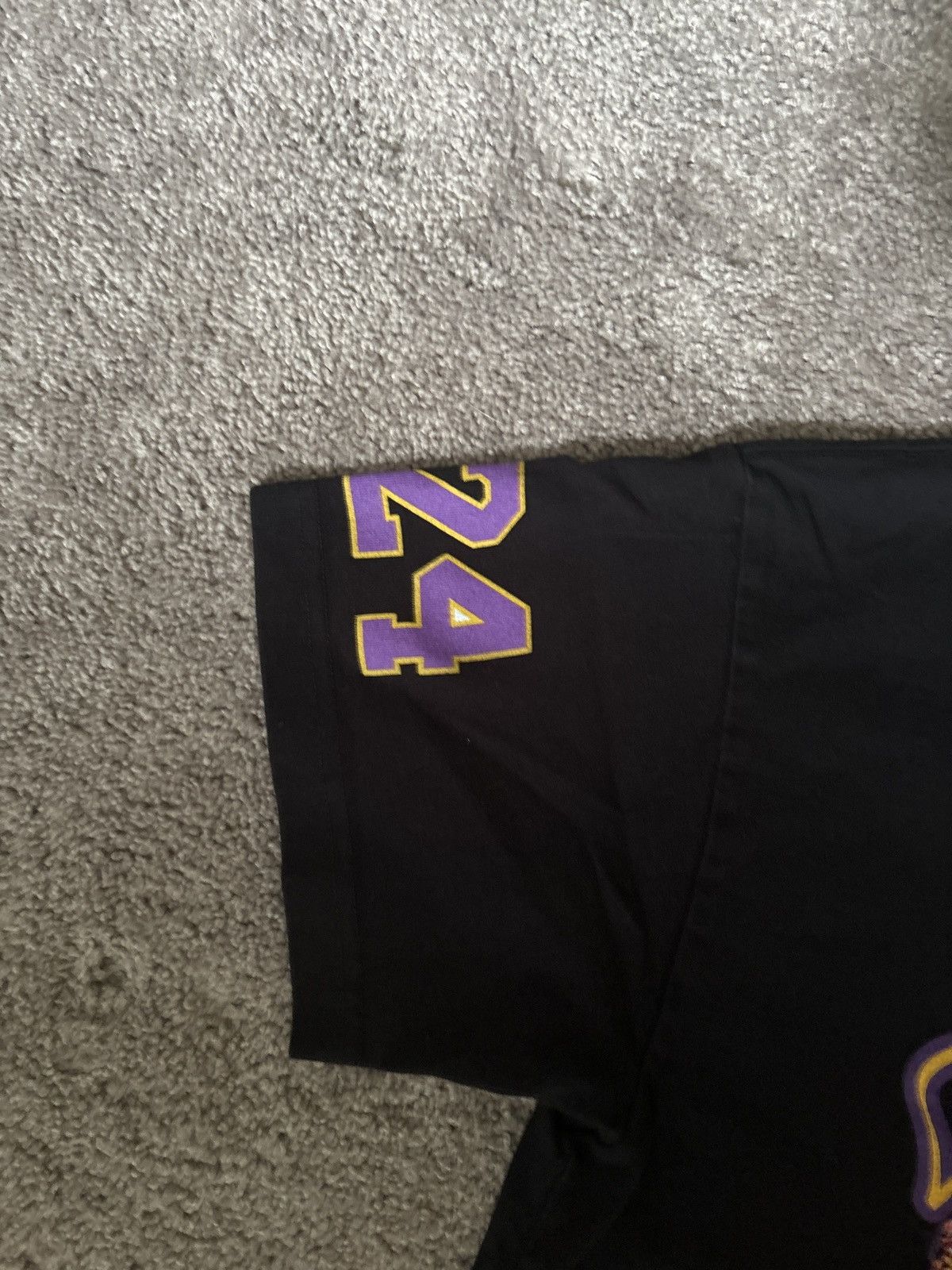 Designer × Vintage Vintage Kobe Bryant Graphic Tee Size US S / EU 44-46 / 1 - 4 Thumbnail
