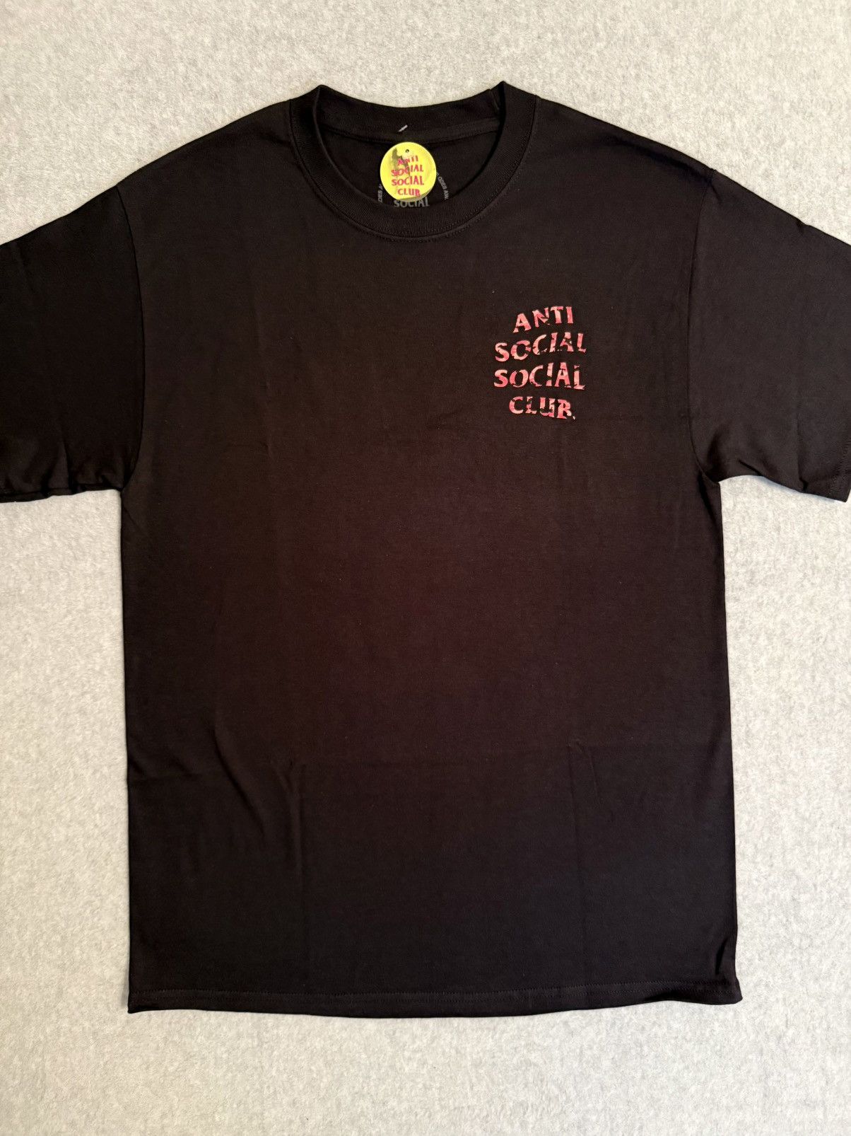 Anti Social Social Club Anti Social Social Club Wild Life Red Camo T-Shirt Size US M / EU 48-50 / 2 - 2 Thumbnail