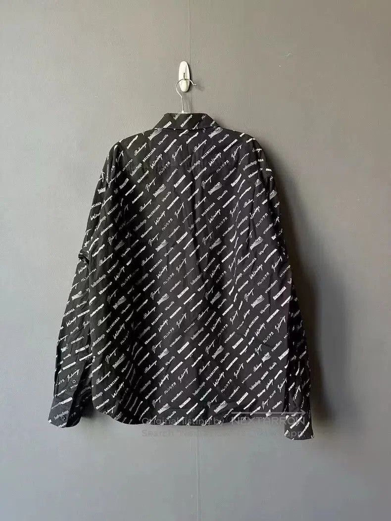 Balenciaga Balenciaga All. Size US S / EU 44-46 / 1 - 2 Thumbnail