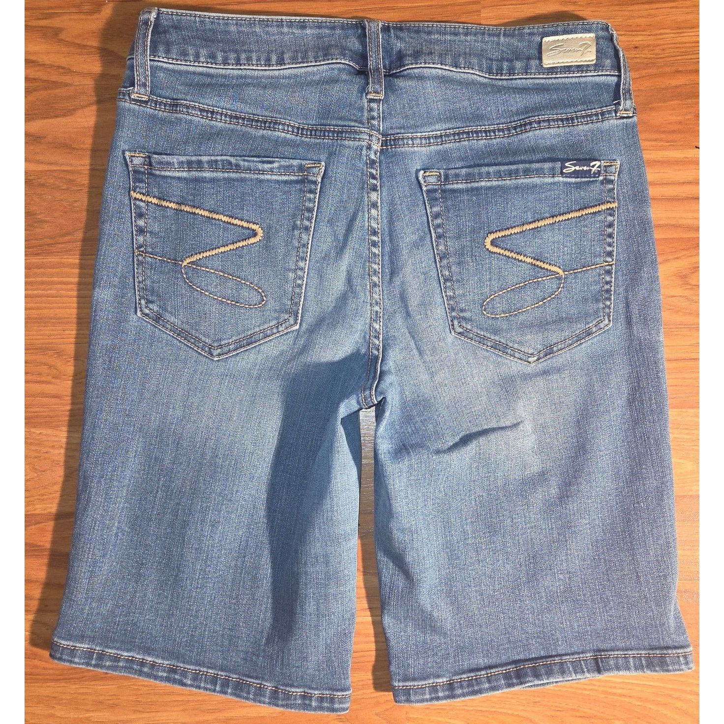 Seven 7 SEVEN7 Blue Denim Acid Wash Bermuda Shorts - Size 4 Size 27" / US 4 / IT 40 - 3 Thumbnail