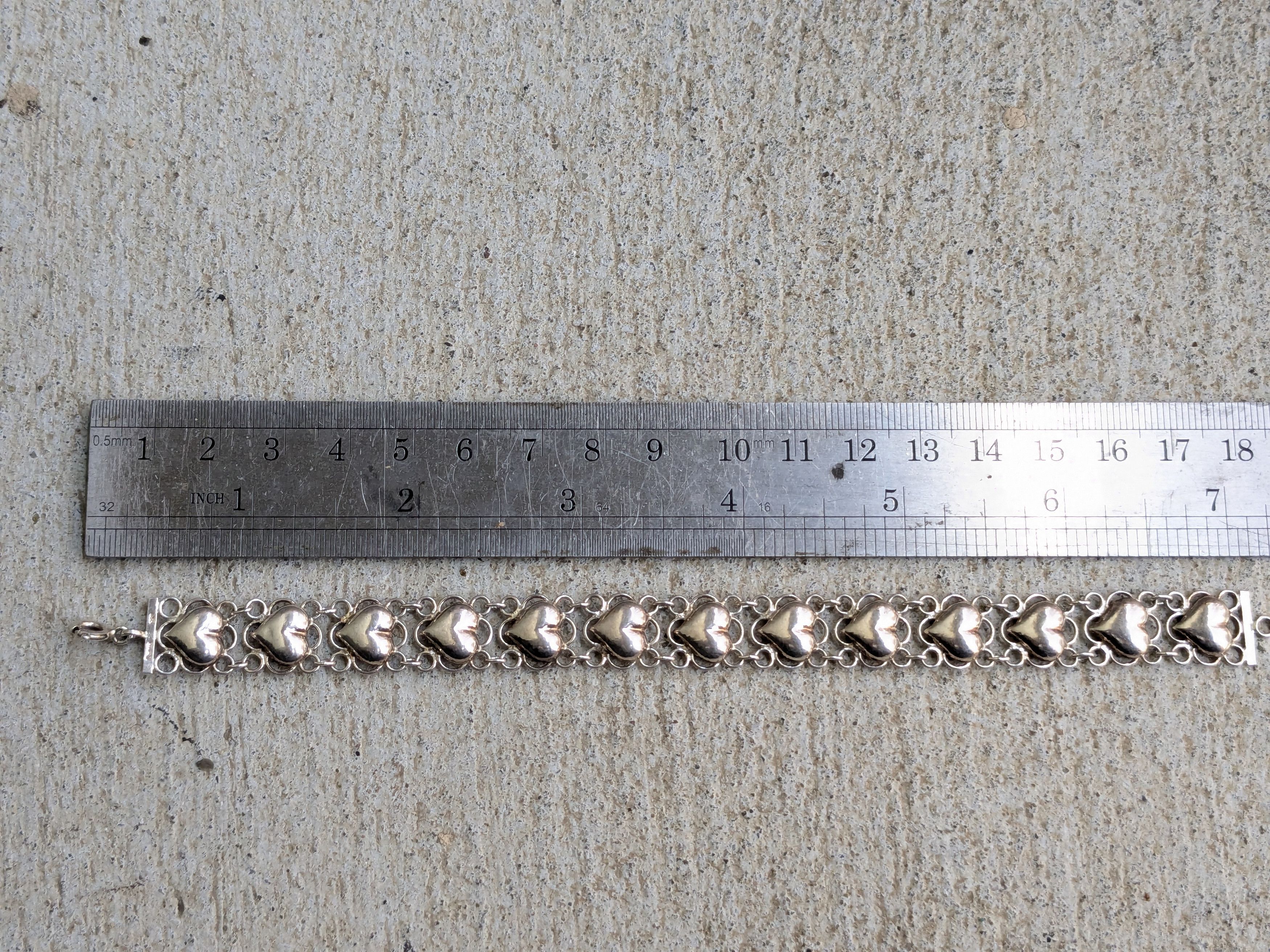 Vintage Vintage Sterling Silver Bracelet 7" Heart Link Chain Size ONE SIZE - 11 Thumbnail