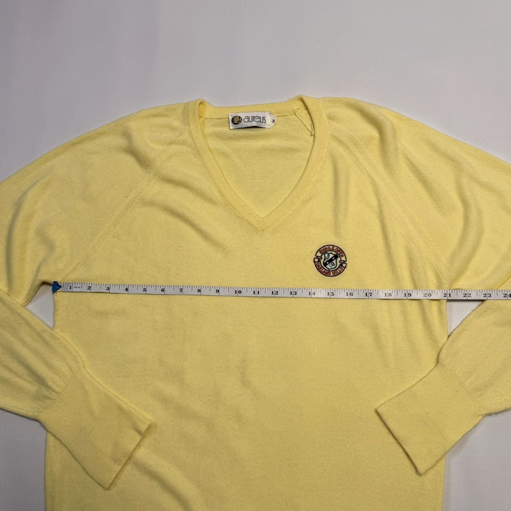 Vintage VINTAGE Aureus Sweater Pullover Mens M Yellow V-Neck Acrylic Patch 90s Size US M / EU 48-50 / 2 - 7 Thumbnail