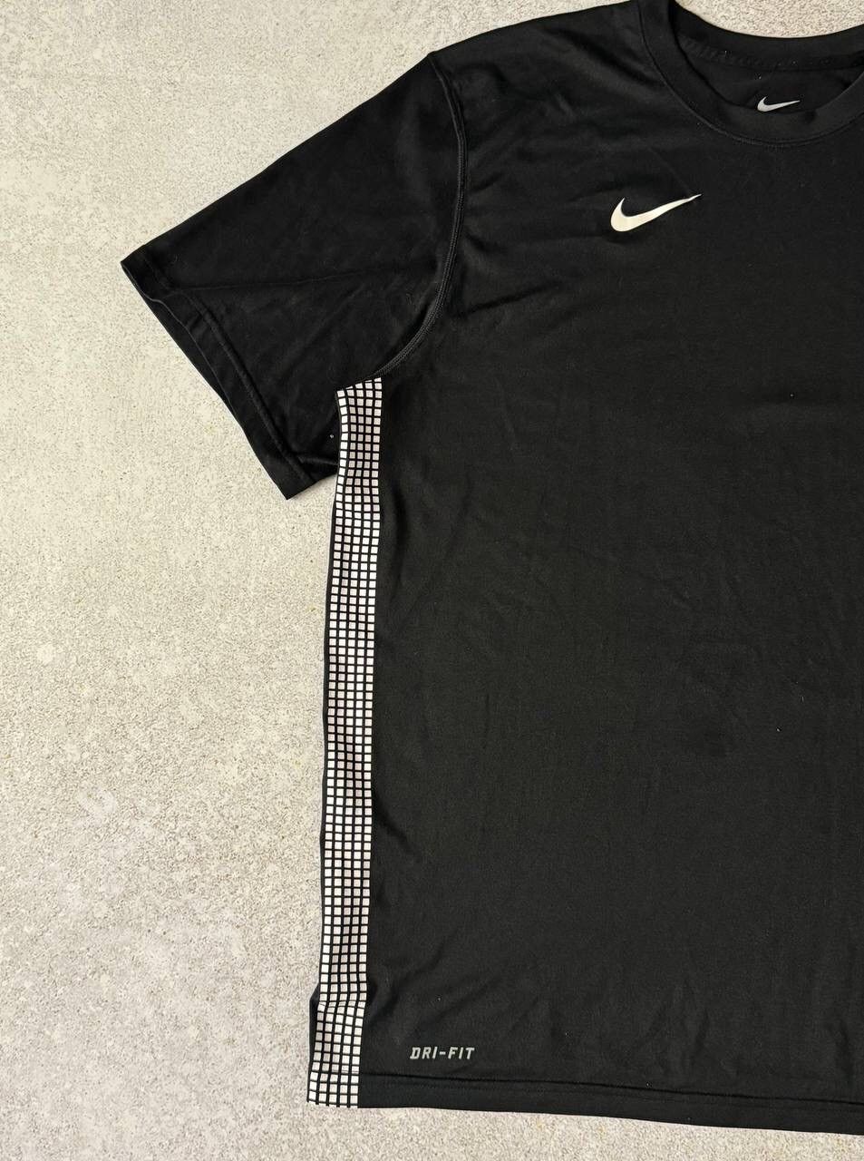 Nike × Vintage Vintage Nike England O2 Soccer Jersey T-shirt Swoosh Logo Size US L / EU 52-54 / 3 - 2 Thumbnail