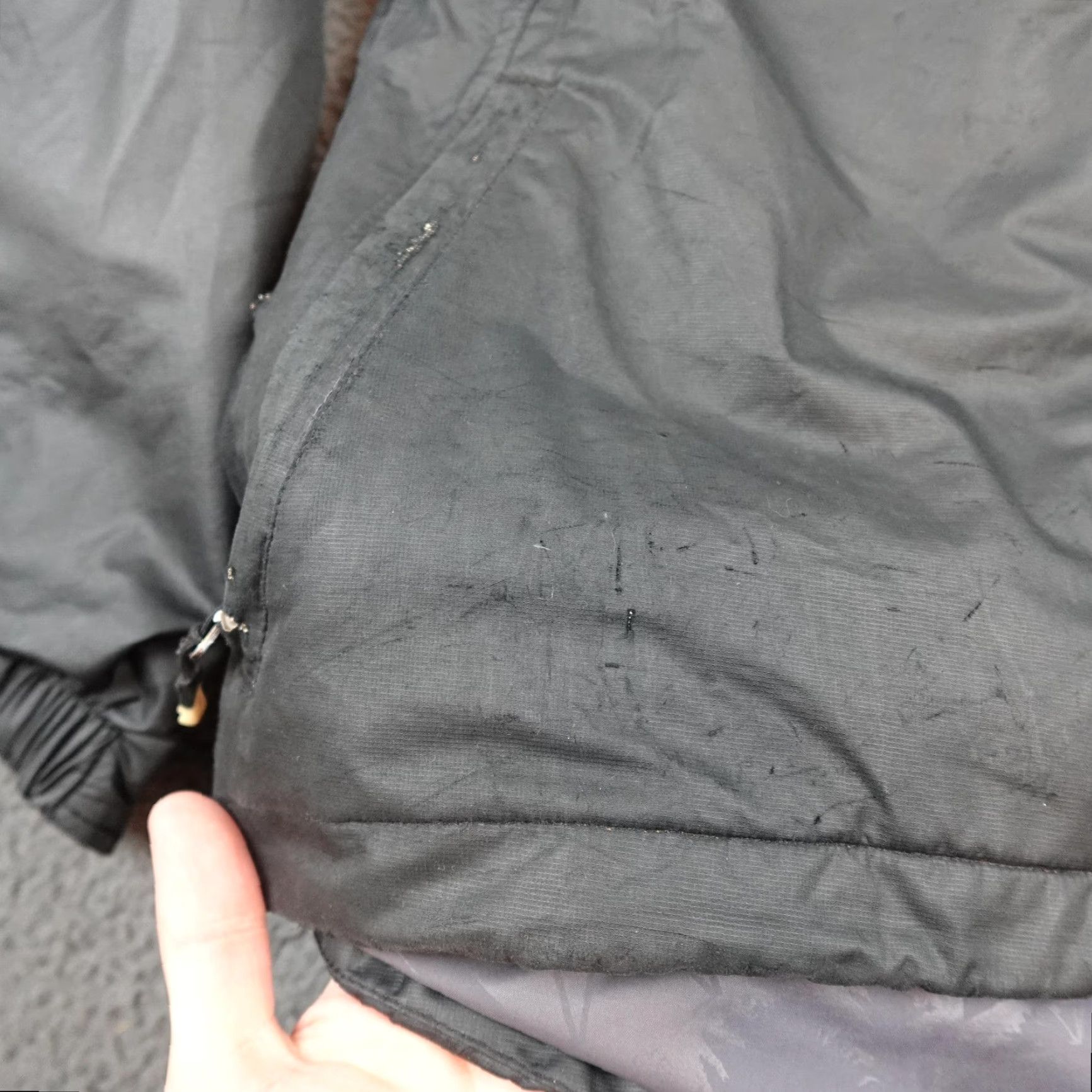 Volcom Volcom Jacket Womens Medium Black Hooded Full Zip TDS Thermal Insulated EQS Puffer, Softshell, Zip, Pockets, Lined, Wool? Size S / US 4 / IT 40 - 4 Thumbnail