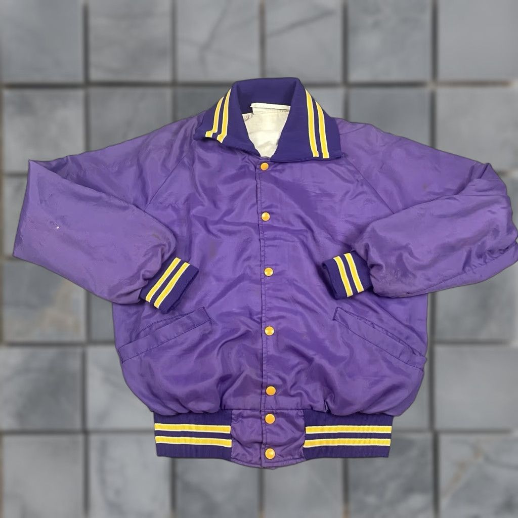 Holloway VINTAGE Holloway Jacket Unisex Adults M Purple Distressed 80s Griffin Baseball Varsity Nylon Button Size US M / EU 48-50 / 2 - 1 Thumbnail
