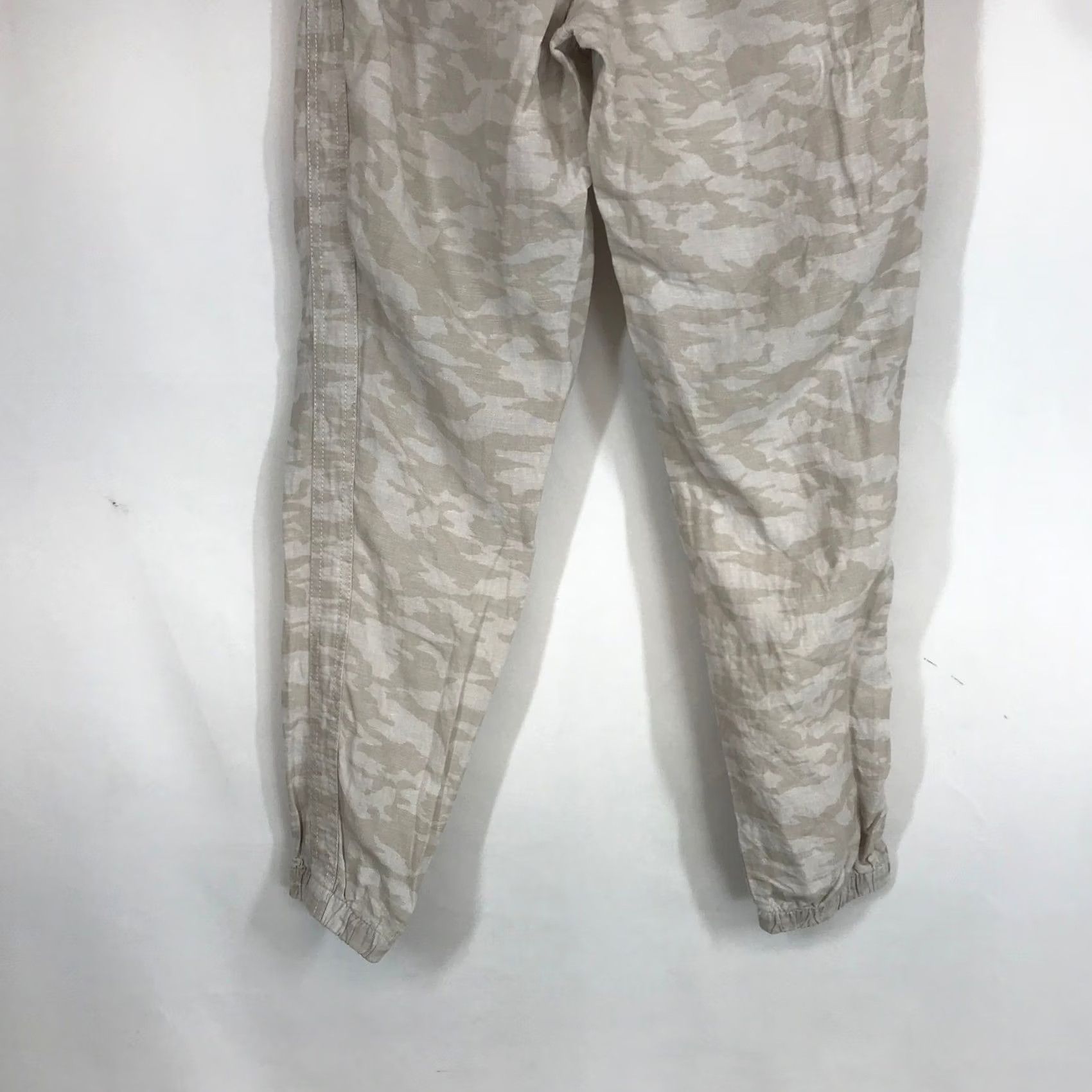 Athleta Athleta Cabo Tide Linen Jogger Pants Tan Beige Camo Size 4 Zip Pocket Relaxed Womens Size 27" / US 4 / IT 40 - 6 Thumbnail