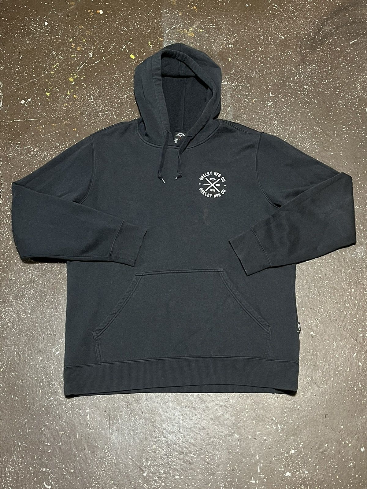 Oakley × Vintage Vintage Oakley Hoodie Size US XL / EU 56 / 4 - 1 Thumbnail