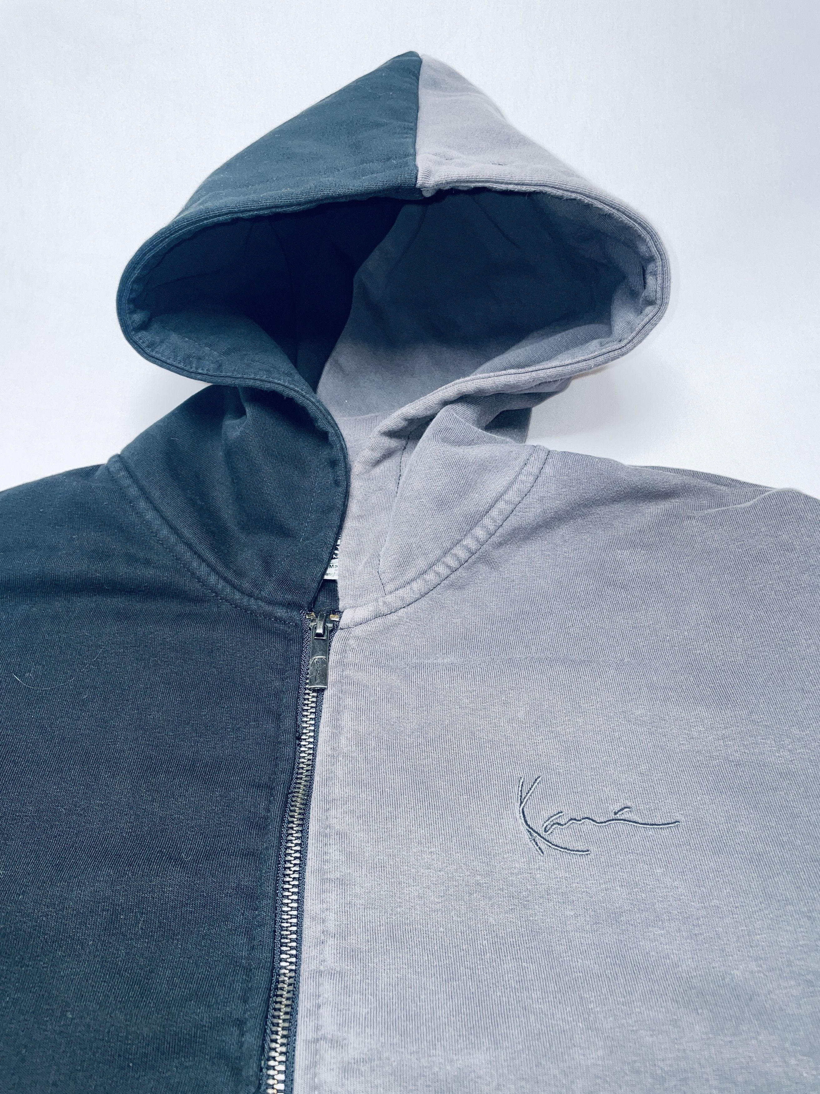 Karl Kani 🧥 34,90 € – Karl Kani Zip-Jacke S in Dunkelgrün Size US S / EU 44-46 / 1 - 2 Thumbnail