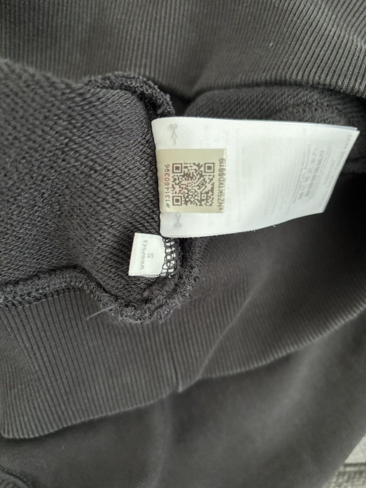 Y-3 Y-3 Patch Logo Hoodie Size US S / EU 44-46 / 1 - 8 Thumbnail