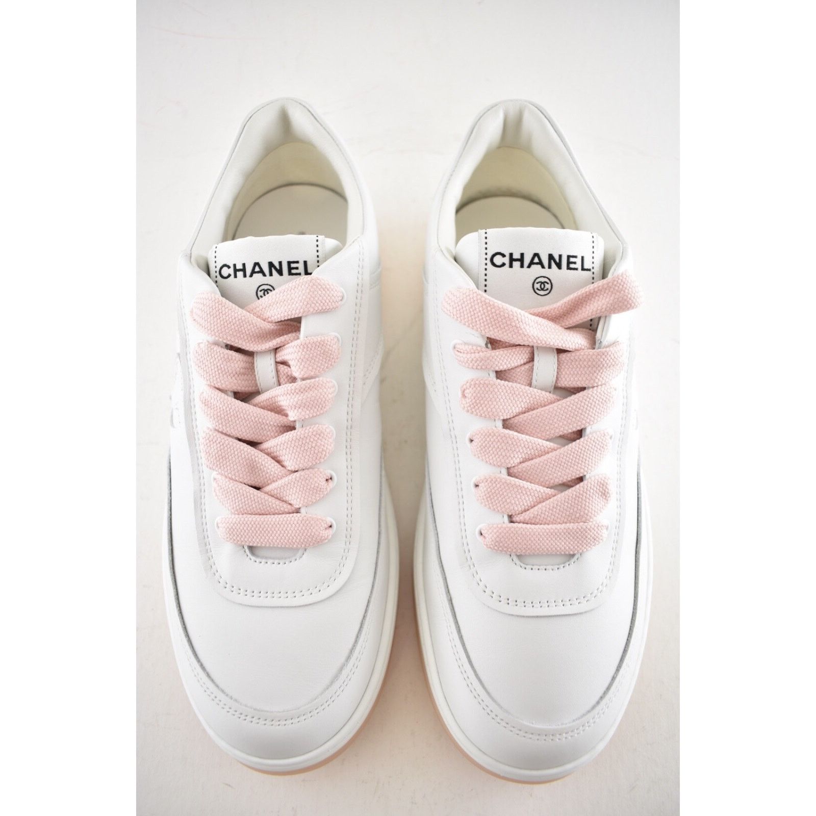 Chanel Chanel 24P Leather CC Logo Flat Lace Up Runner Sneaker 40 Size US 10 / IT 40 - 7 Thumbnail