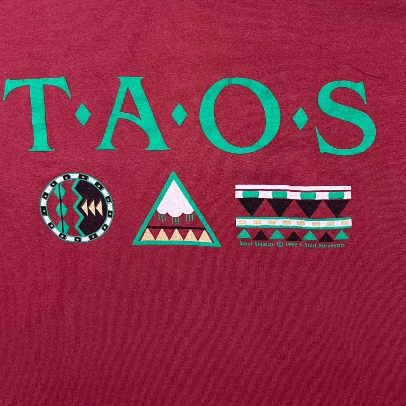 Fruit Of The Loom VINTAGE Fruit of the Loom T-Shirt XL Red Graphic Souvenir Taos 1992 US Made Mens Short Sleeve Round Neck Graphic Print 1990s Size US XL / EU 56 / 4 - 5 Thumbnail