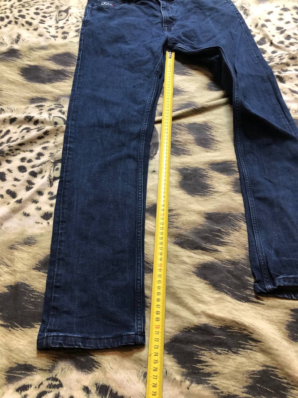 Mercedes-Benz TOMMY HILFIGER MERCEDES AMG JEANS STREETWEAR Size US 34 / EU 50 - 16 Thumbnail