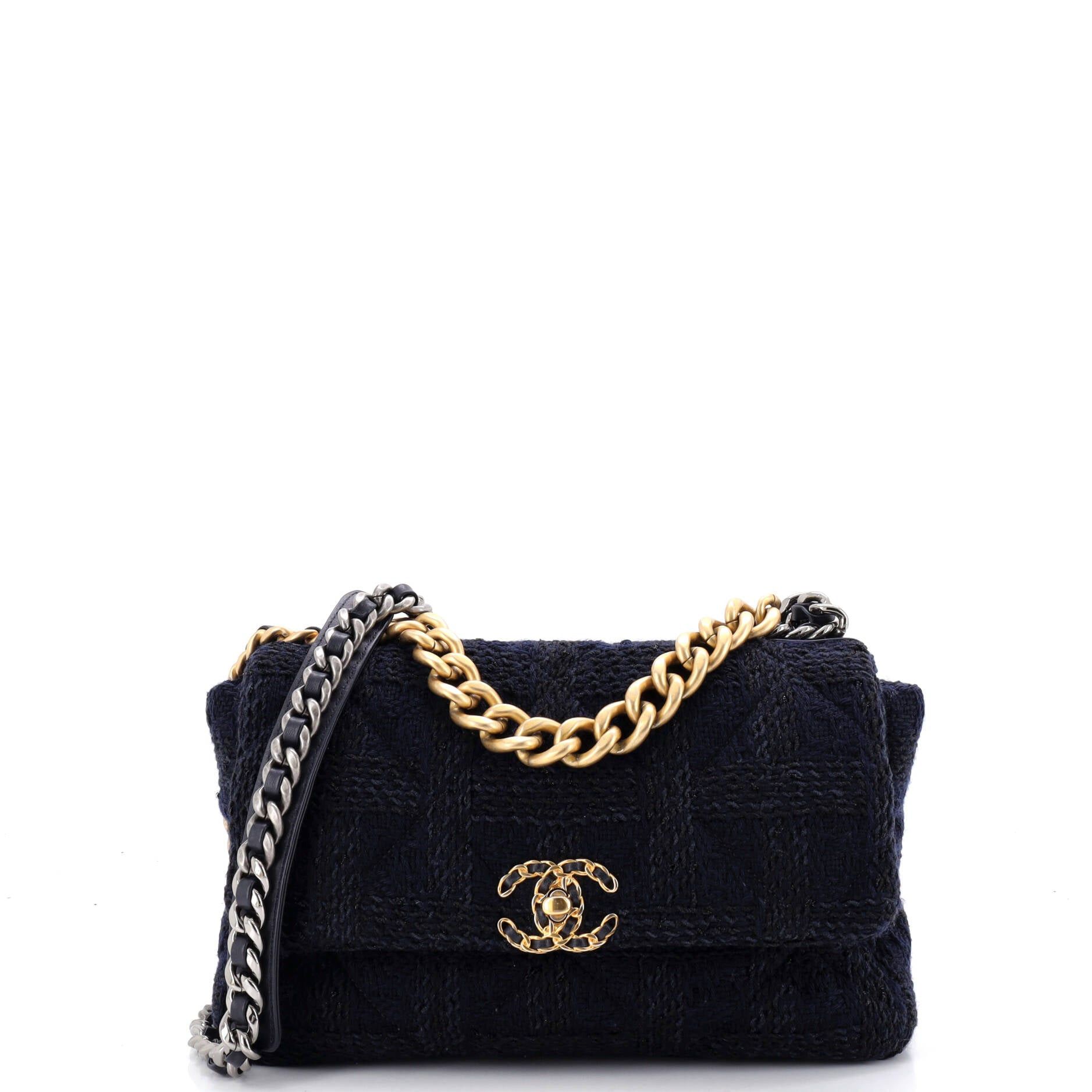 Chanel 19 Flap Bag Size ONE SIZE - 1 Thumbnail