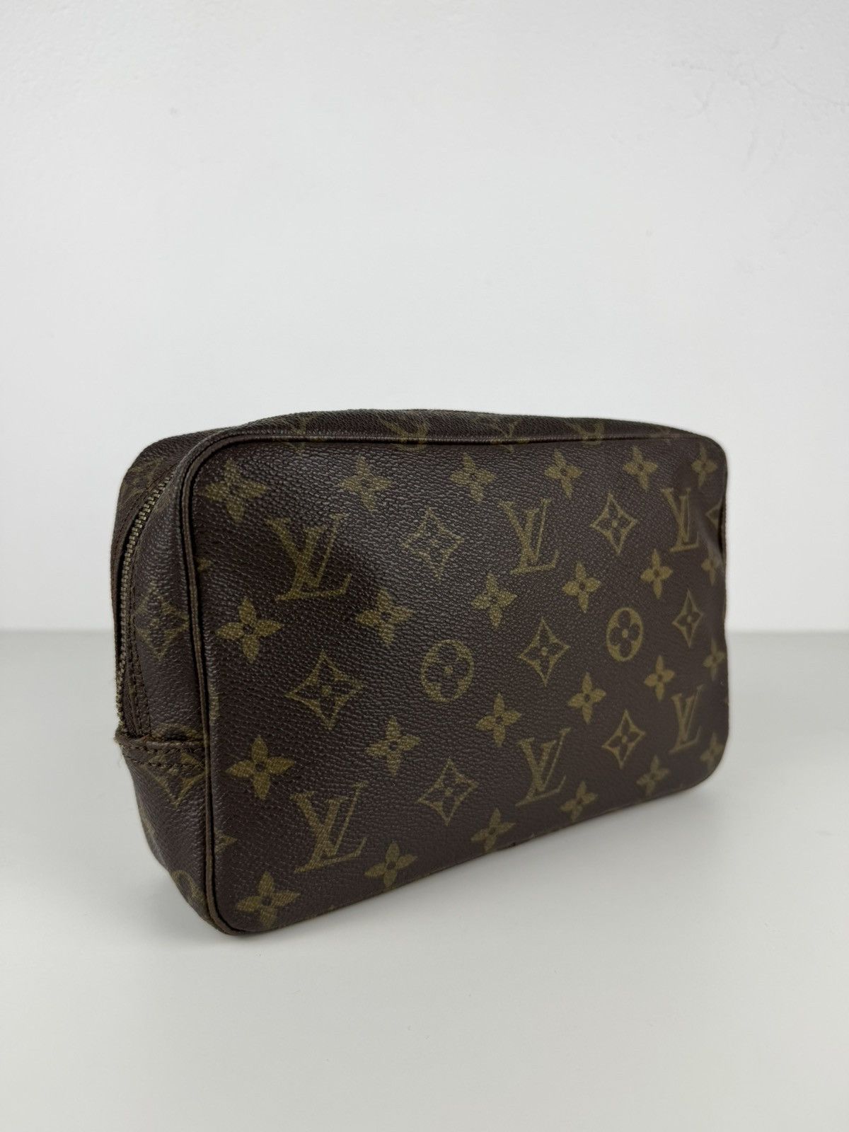 Louis Vuitton Vintage 80s Louis Vuitton monogram trousse 23 toiletry bag Size ONE SIZE - 7 Thumbnail