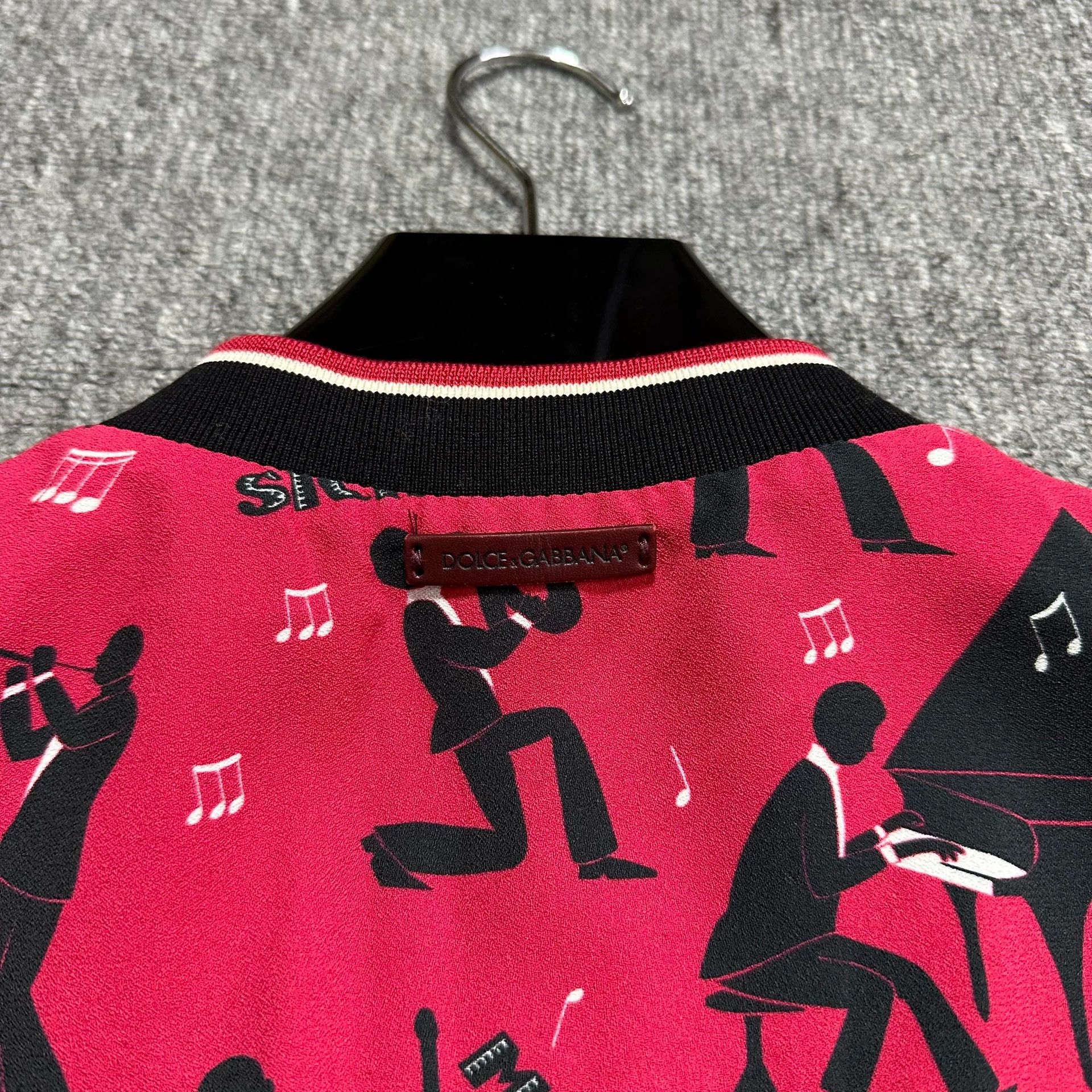 Dolce & Gabbana DG Red Concert Jacket 48 Very New Size US M / EU 48-50 / 2 - 4 Thumbnail