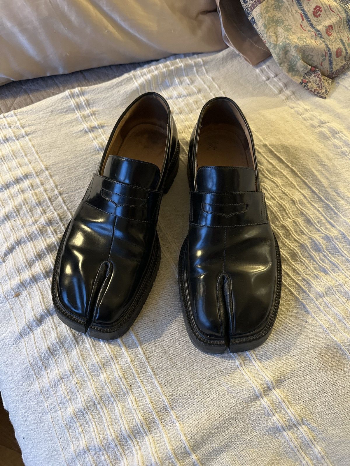 Maison Margiela Maison Margiela Tabi Loafers Size US 12 / EU 45 - 1 Thumbnail