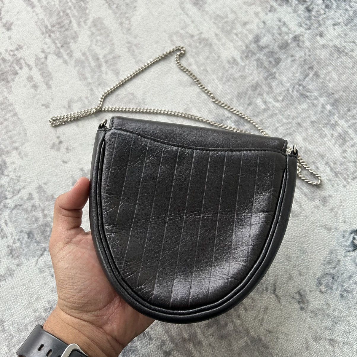 Hiroko Koshino Homme Hiroko Koshino Japanese Chain Sling Bag Prada Style Size ONE SIZE - 8 Thumbnail