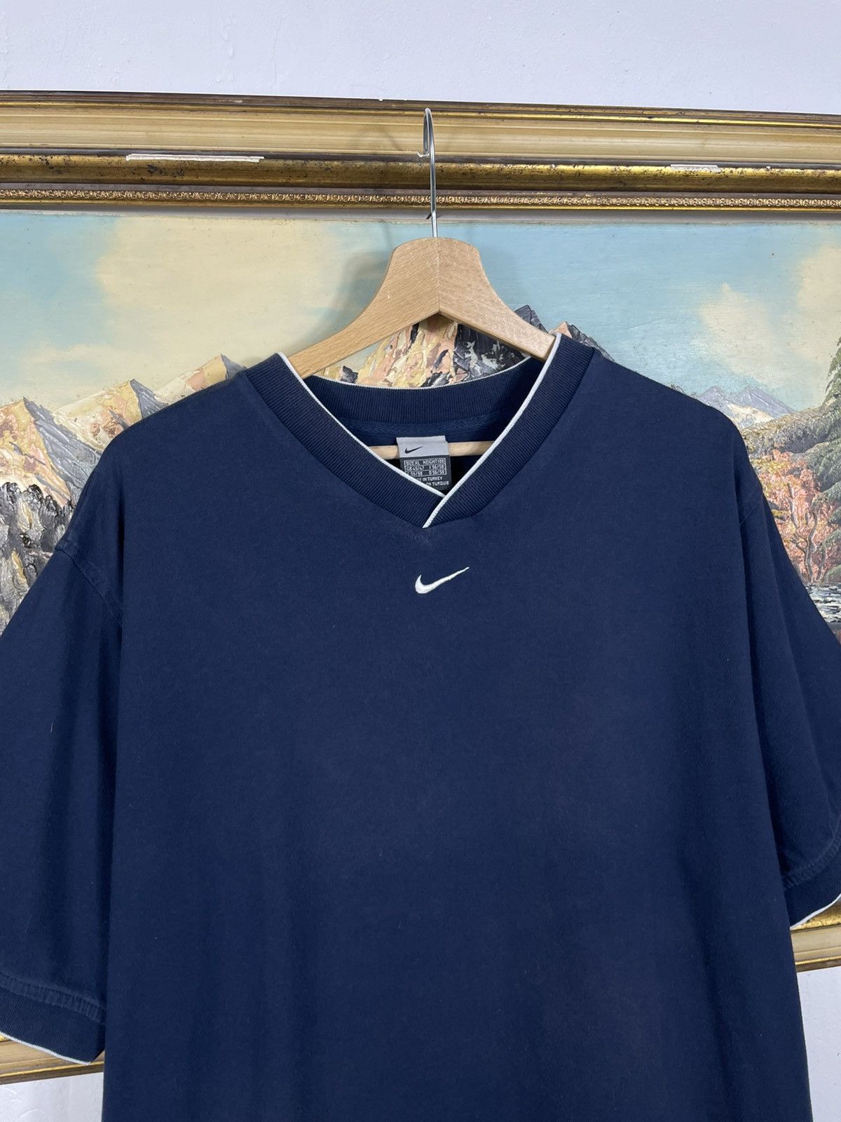 Nike × Vintage Nike Vintage Y2k Center Swoosh T-shirt Tee Navy Skate Baggy Size US XL / EU 56 / 4 - 4 Thumbnail