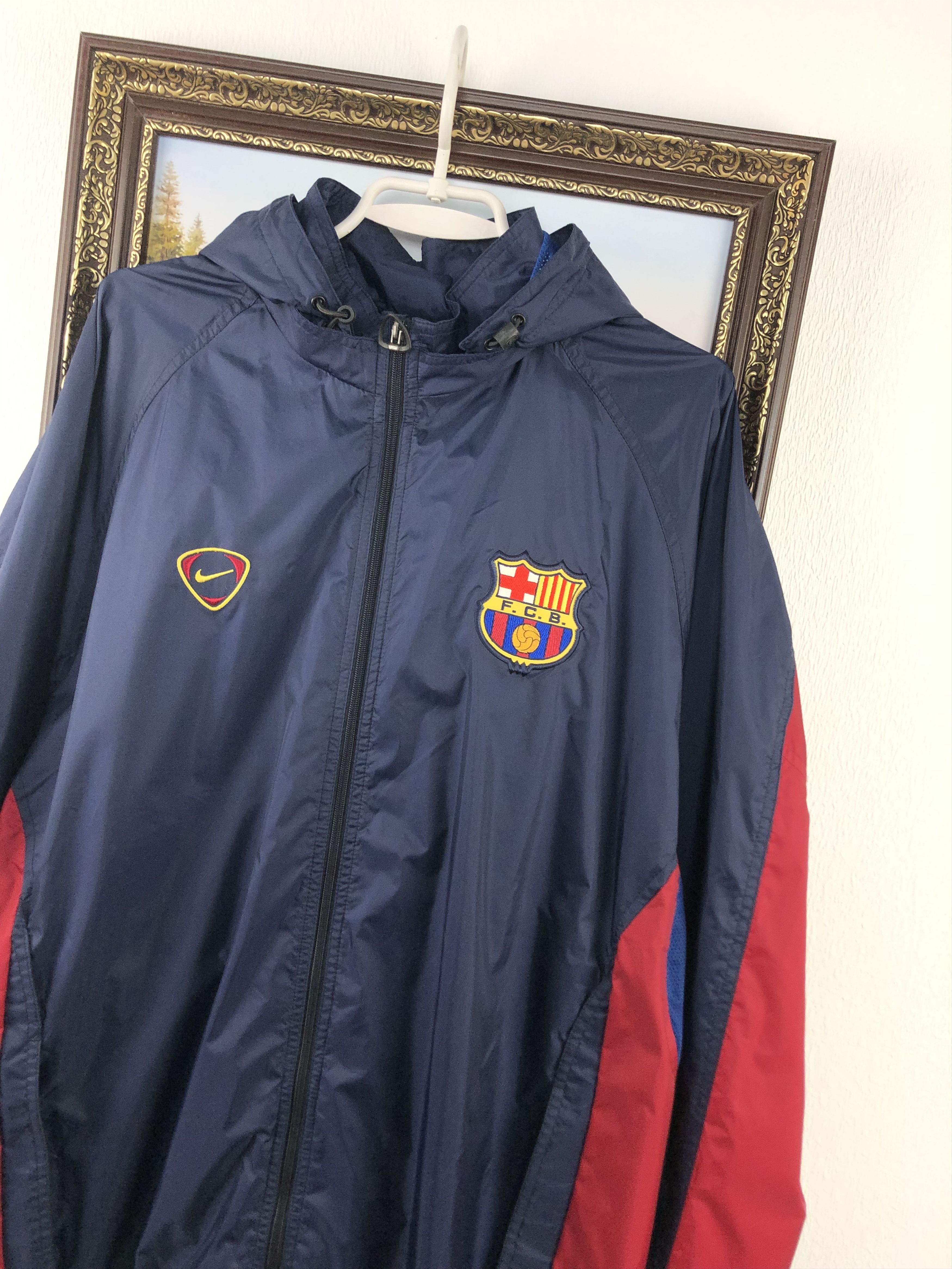 Vintage Vintage Barcelona Football Jacket Soccer Windbreaker Track Size US XL / EU 56 / 4 - 4 Thumbnail