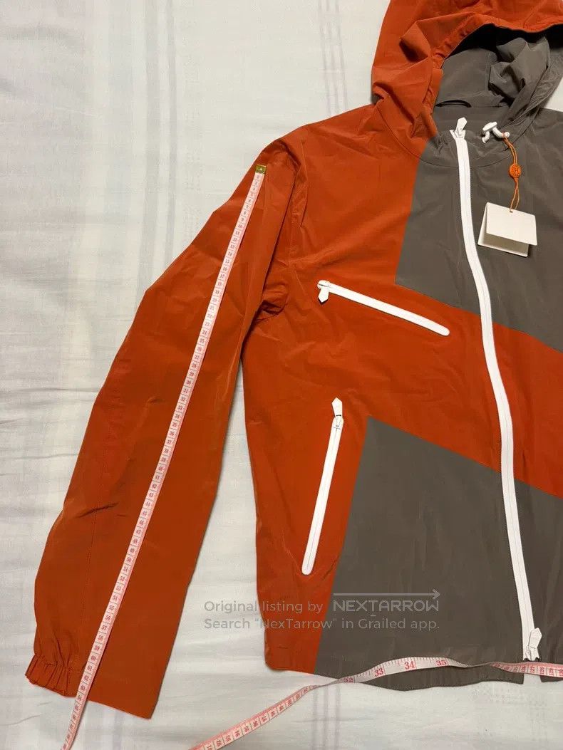 Hermes Hermes Windproof and Waterproof Windbreaker with Unique Co Size US M / EU 48-50 / 2 - 6 Thumbnail