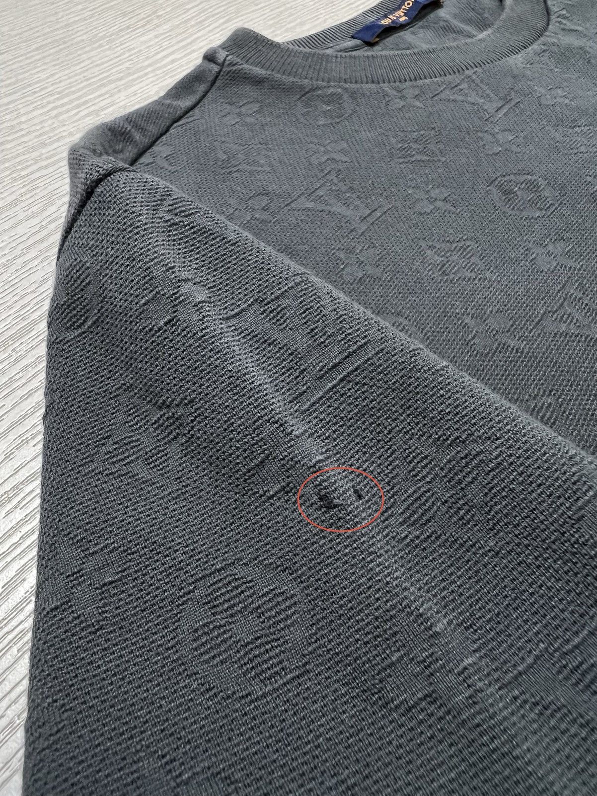 Louis Vuitton Louis Vuitton - 3D Pocket Monogram T-Shirt Size US XS / EU 42 / 0 - 6 Thumbnail
