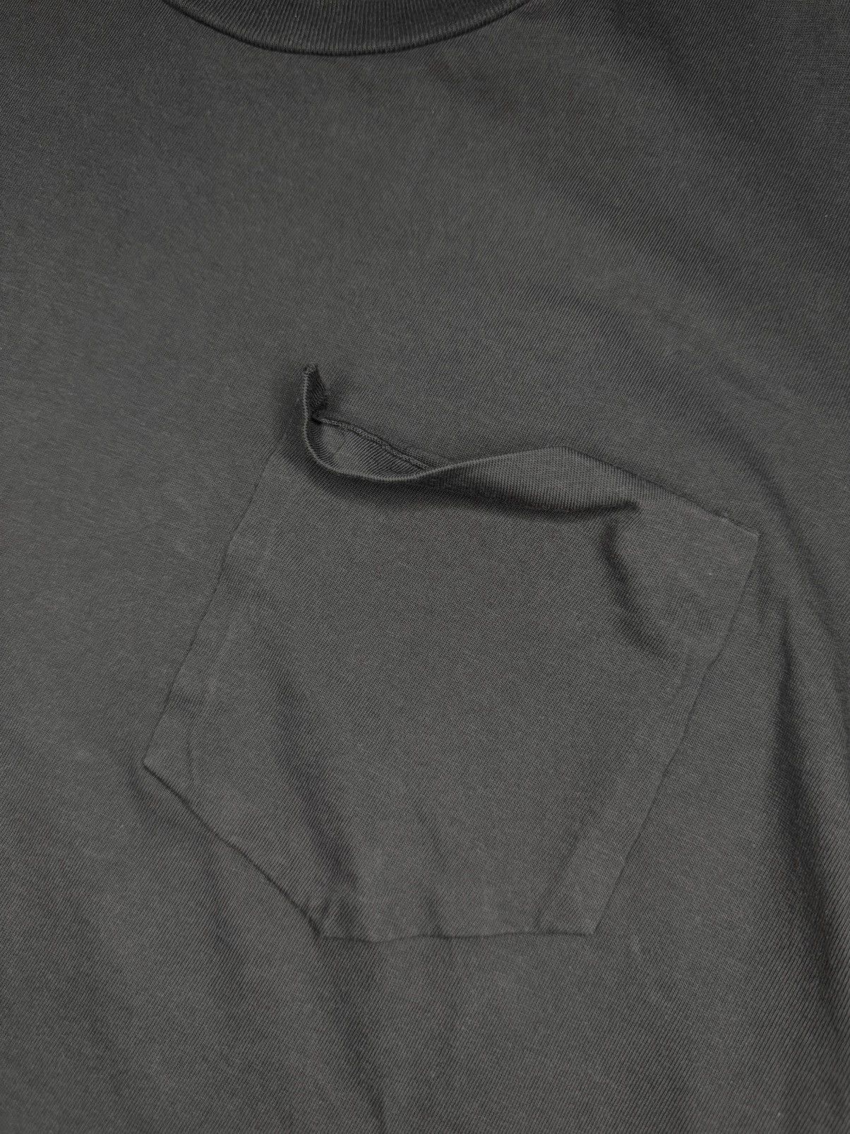 Maison Margiela Maison Margiela AW13 Gray Pocket Tee Size US S / EU 44-46 / 1 - 5 Thumbnail