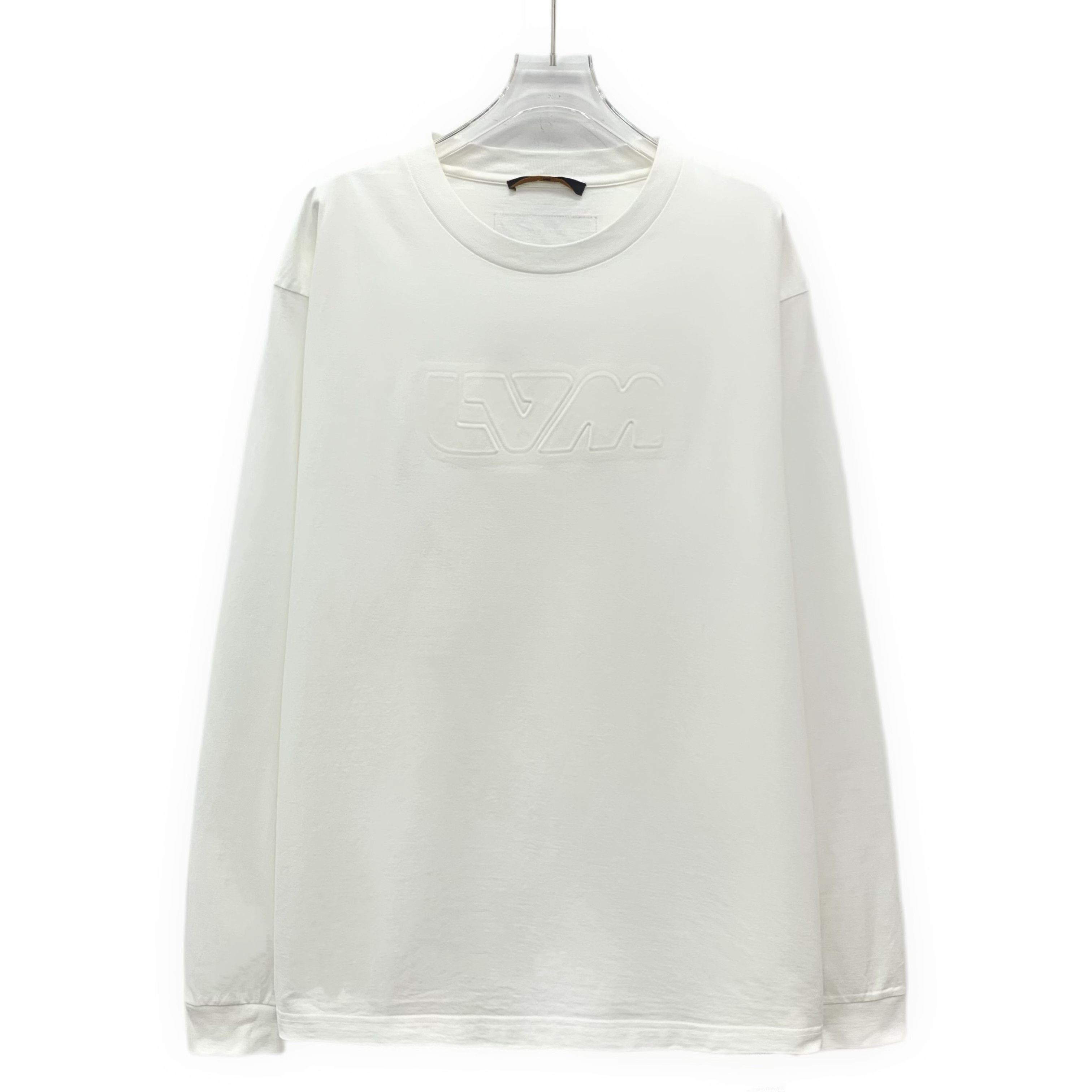 Louis Vuitton Louis Vuitton Embossed Logo Tee White (XL) Size US XL / EU 56 / 4 - 1 Thumbnail