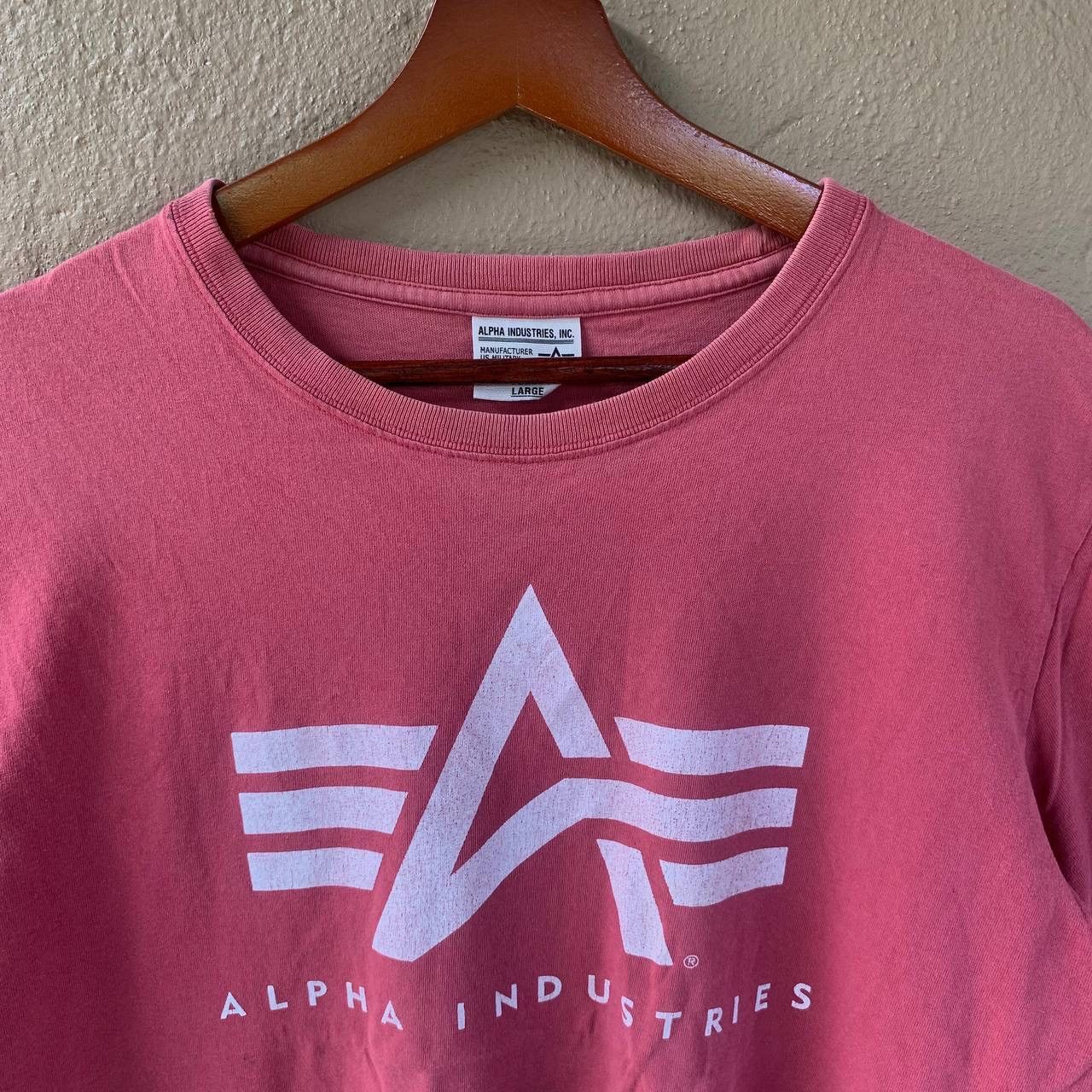 Alpha Industries Distressed Faded Alpha Industries Logo Tees Size US L / EU 52-54 / 3 - 4 Thumbnail