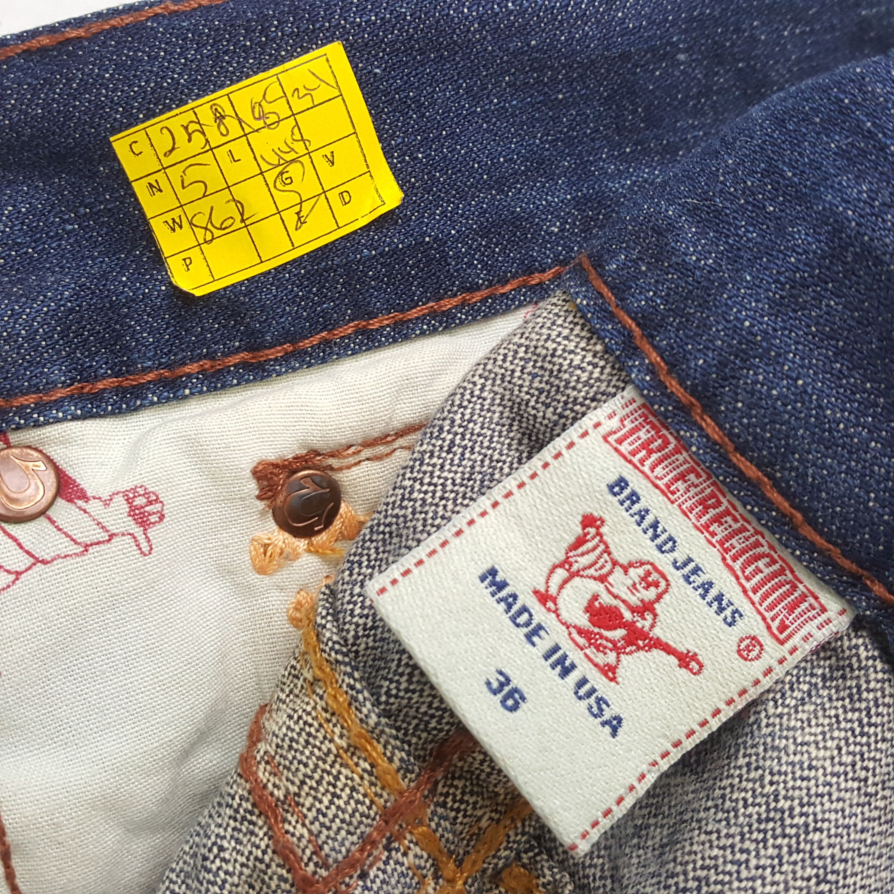 True Religion × Vintage Vintage TRUE RELIGION American Fashion Brand Denim Jeans Size US 37 - 14 Thumbnail