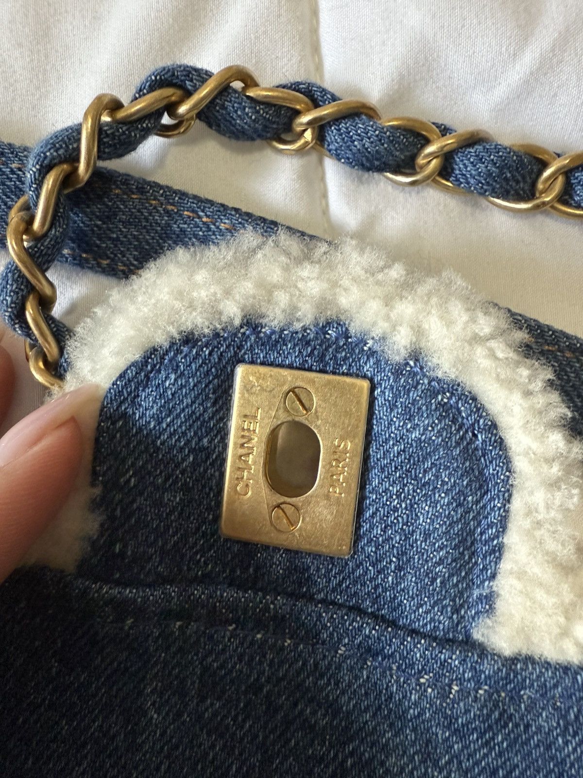 Chanel Chanel Denim Shearling Flap Bag (2019) Size ONE SIZE - 8 Thumbnail