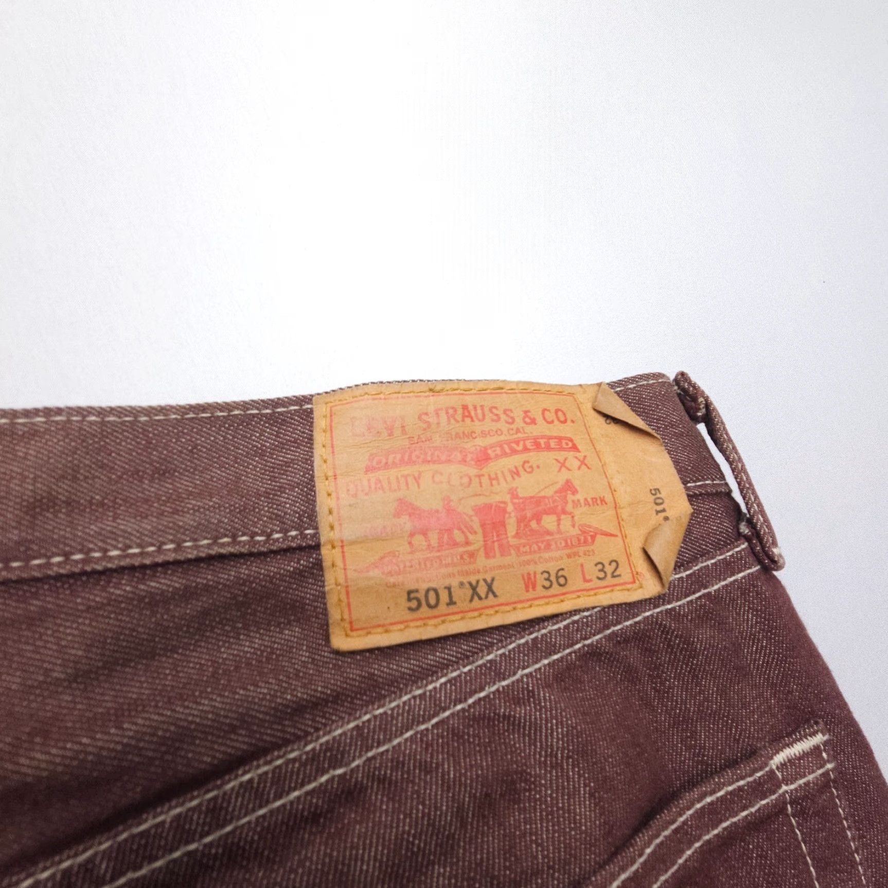 Levi's VINTAGE Levi's 501 XX Jeans Mens 36x32 Red Button Fly Straight 90s USA Levi'S 501 Series Mens Jeans Size US 36 / EU 52 - 5 Thumbnail
