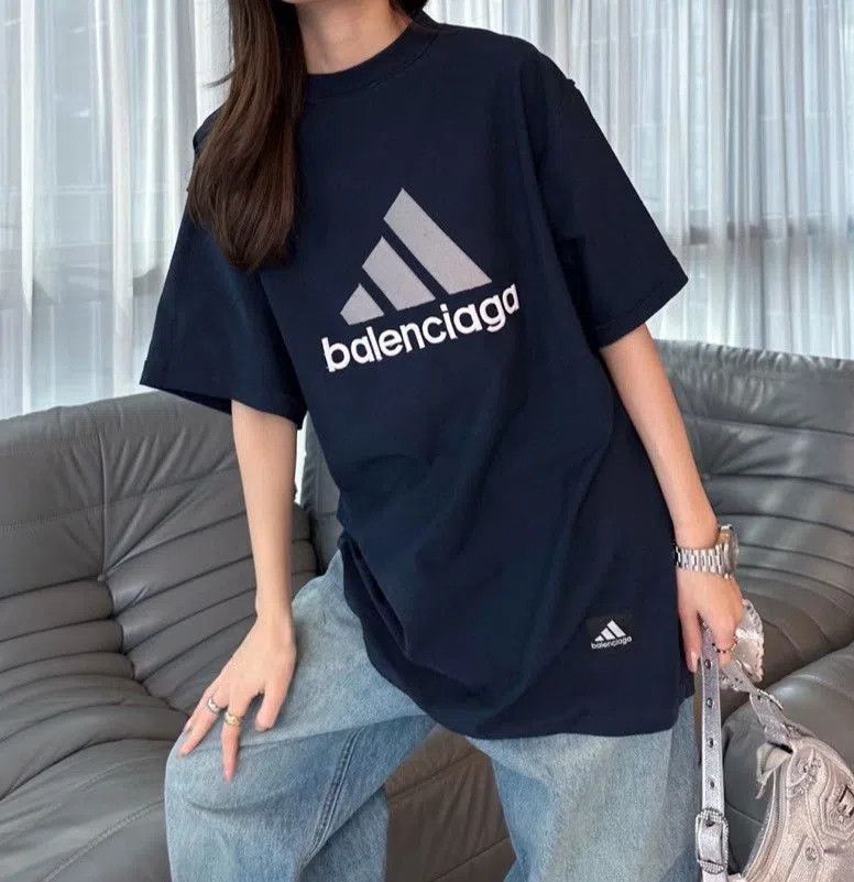 BALENCIAGA X-BIONICブラックショートスリーブ Balenciaga Balenciaga Sporty B X-bionic Tee | Grailed