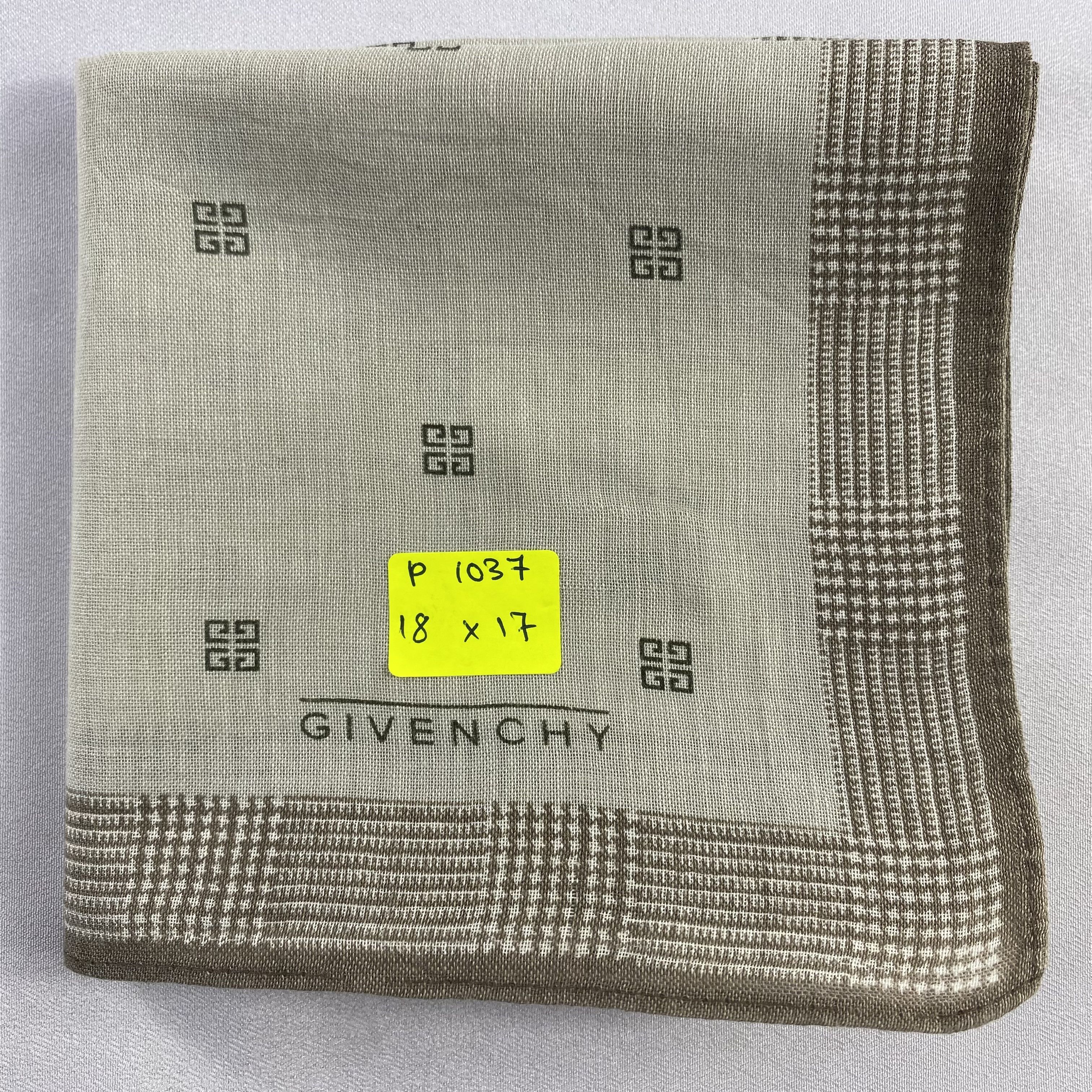 Vintage Givenchy Bandana/ Handkerchief / Neckerchief-P1037 Size ONE SIZE - 5 Thumbnail