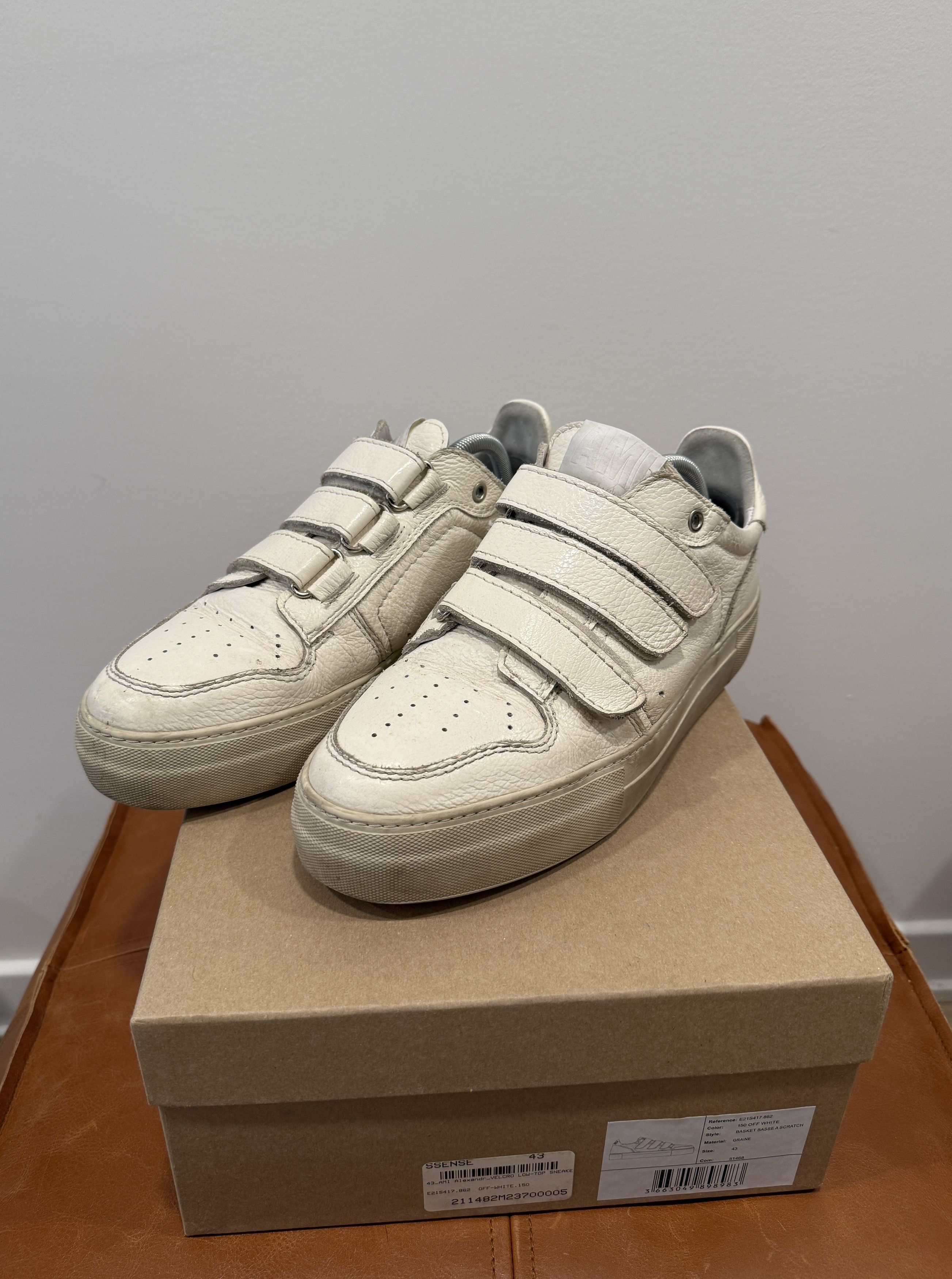 AMI AMI Paris Basketball Velcro Low-Top Sneaker (Off-White) Size US 10 / EU 43 - 1 Thumbnail