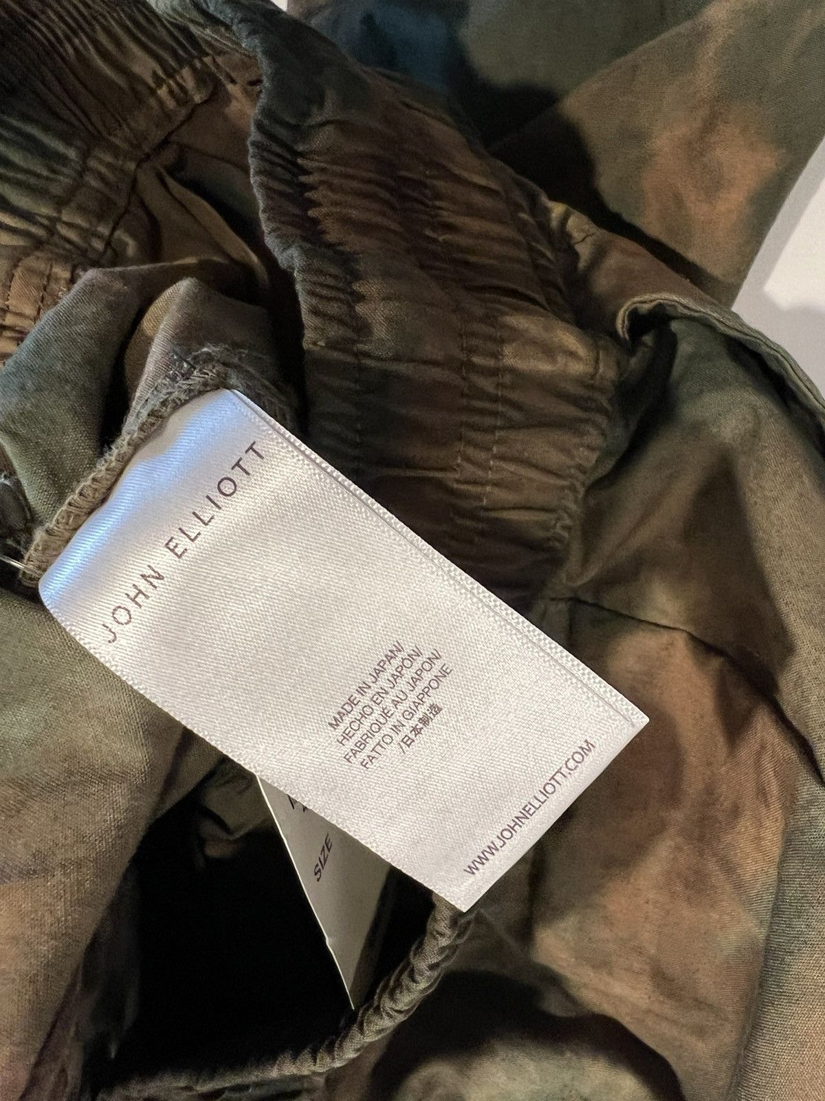 John Elliott John Elliott tie dye cargo camo pants. 2/M. $498 Size US 32 / EU 48 - 8 Thumbnail