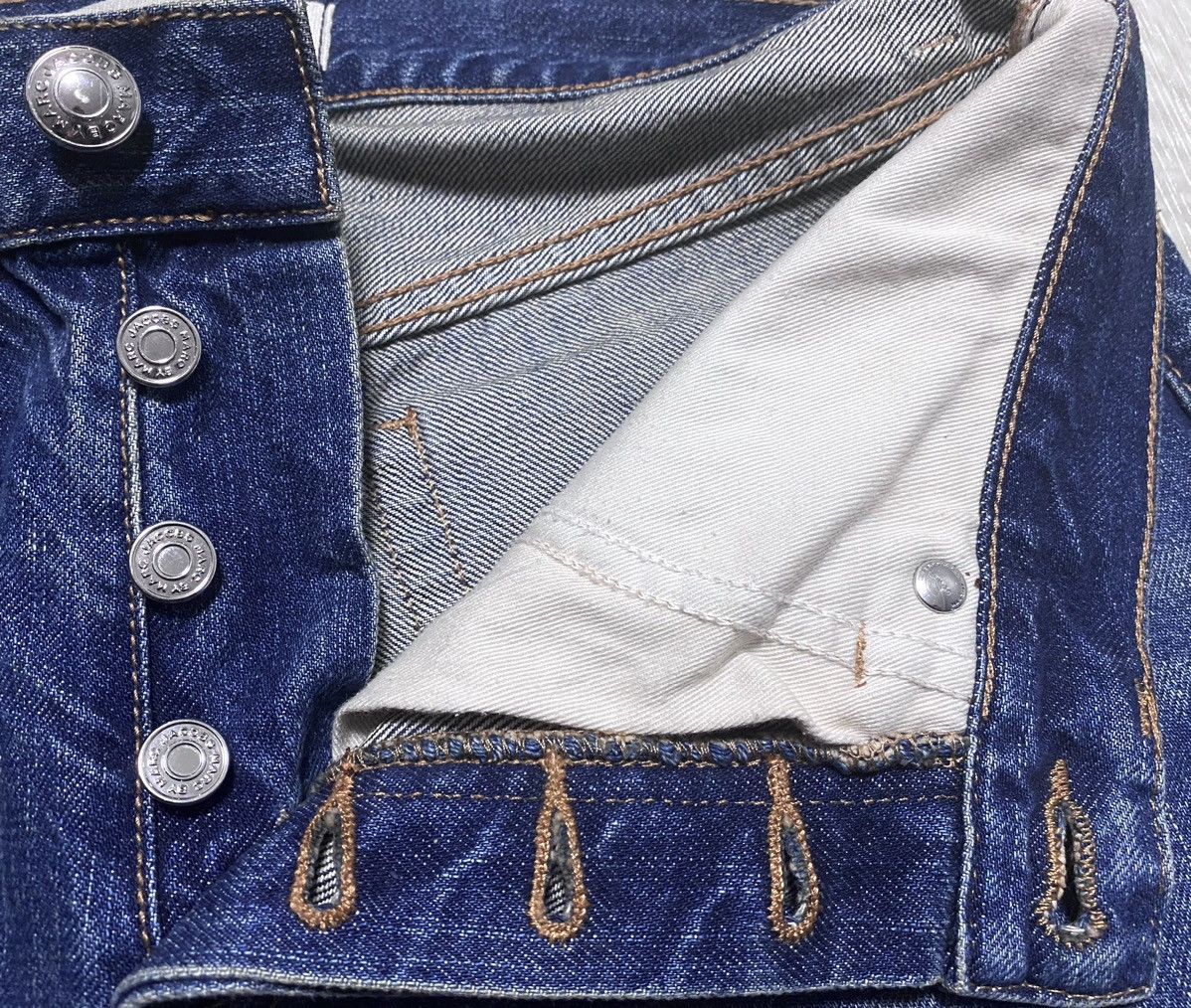 Marc by Marc Jacobs Marc by Marc Jacobs Annie Boyfriend Crop Washed Jeans Denim Size 25" / US 0 / IT 36 - 14 Thumbnail