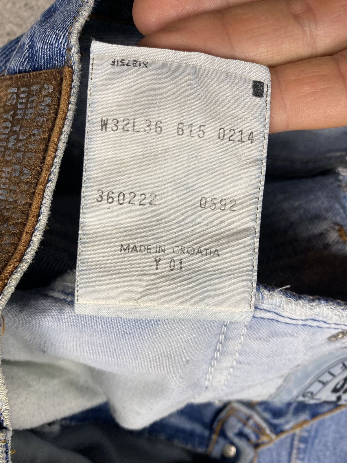 Levi's Levis vintage denim jeans light blue washed distressed Size US 34 / EU 50 - 11 Thumbnail