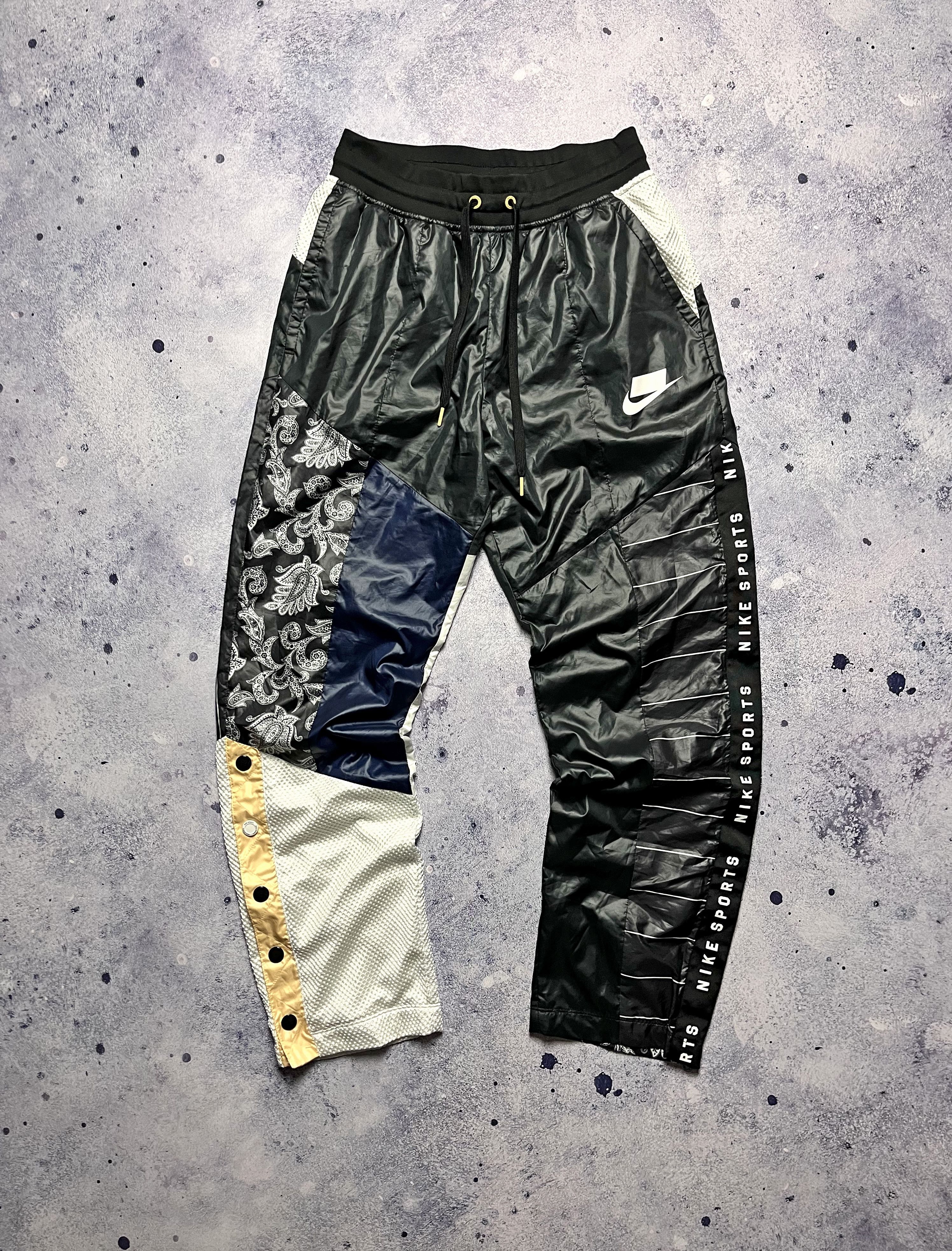 Nike Nike NSW Crazy Nylon Casual Pants Sweatpants Gorpcore Size US 30 / EU 46 - 1 Thumbnail