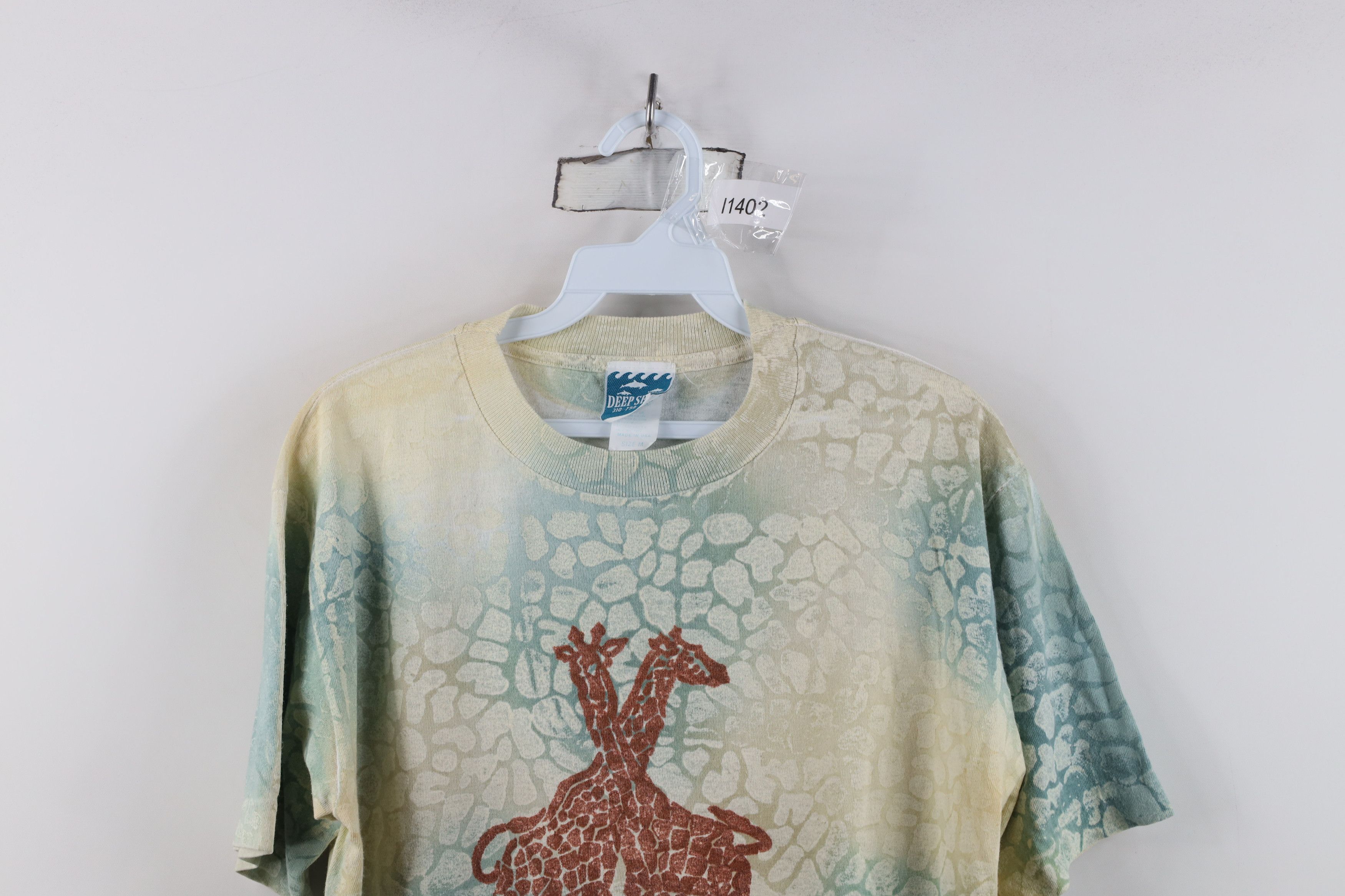 Vintage Vintage 90s Streetwear Giraffe All Over Print T-Shirt USA Size M / US 6-8 / IT 42-44 - 2 Thumbnail