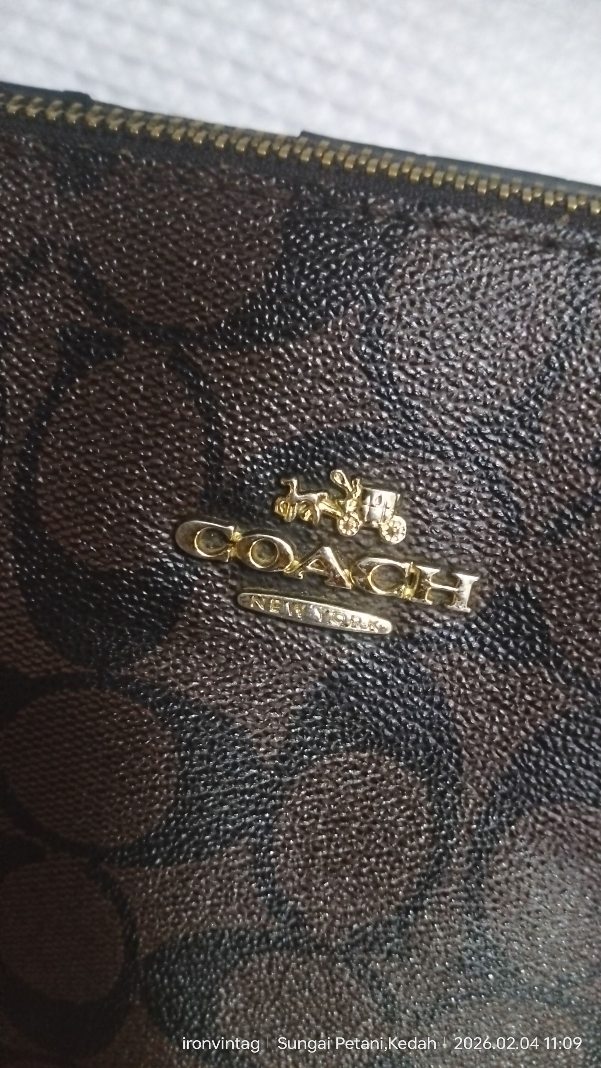 Coach Coach Shoulder Bag Size ONE SIZE - 2 Thumbnail