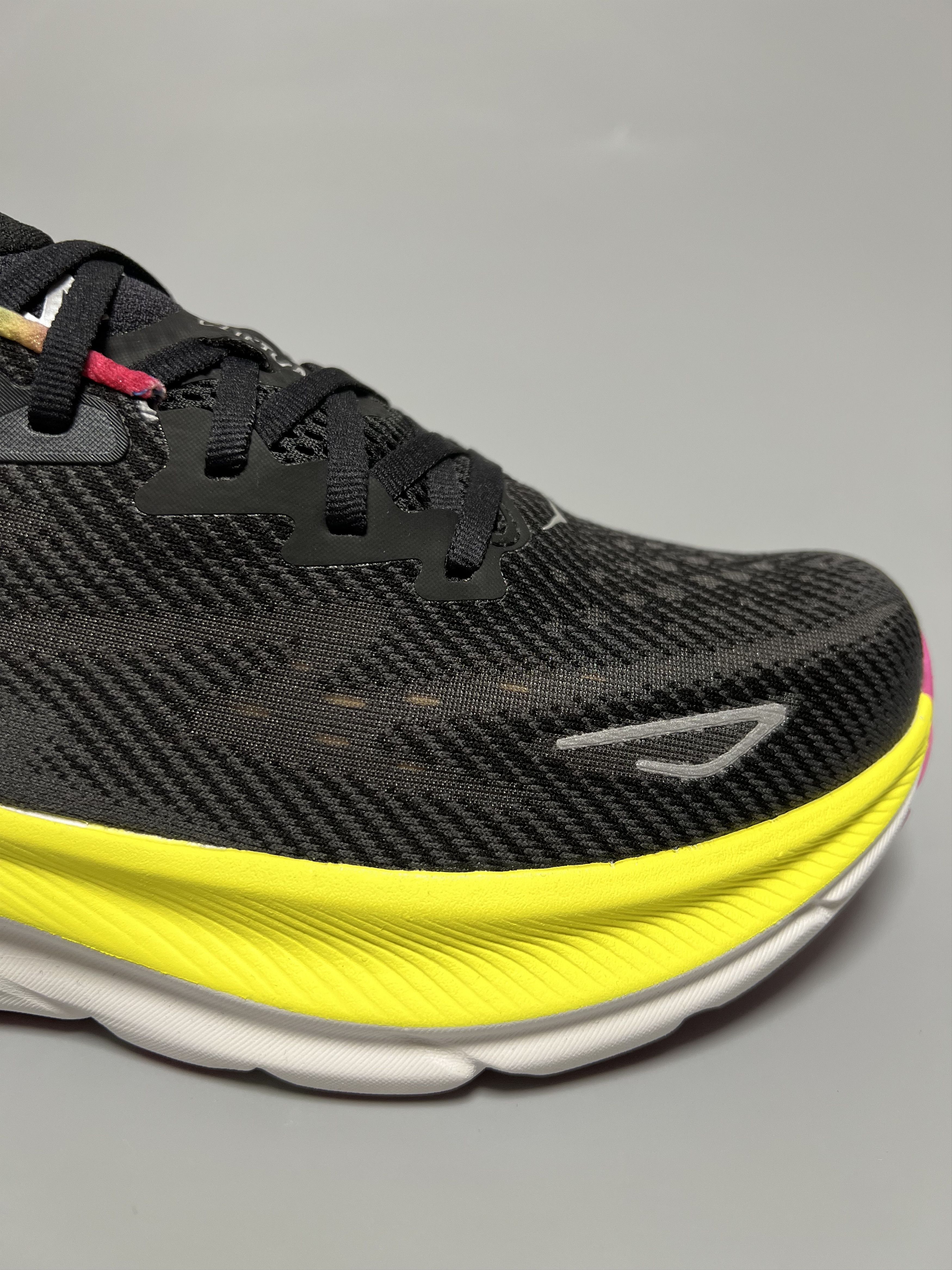 Hoka 7D Hoka One One Clifton 9 Men's Running Shoes Walking Gym Size US 7 / EU 40 - 13 Thumbnail