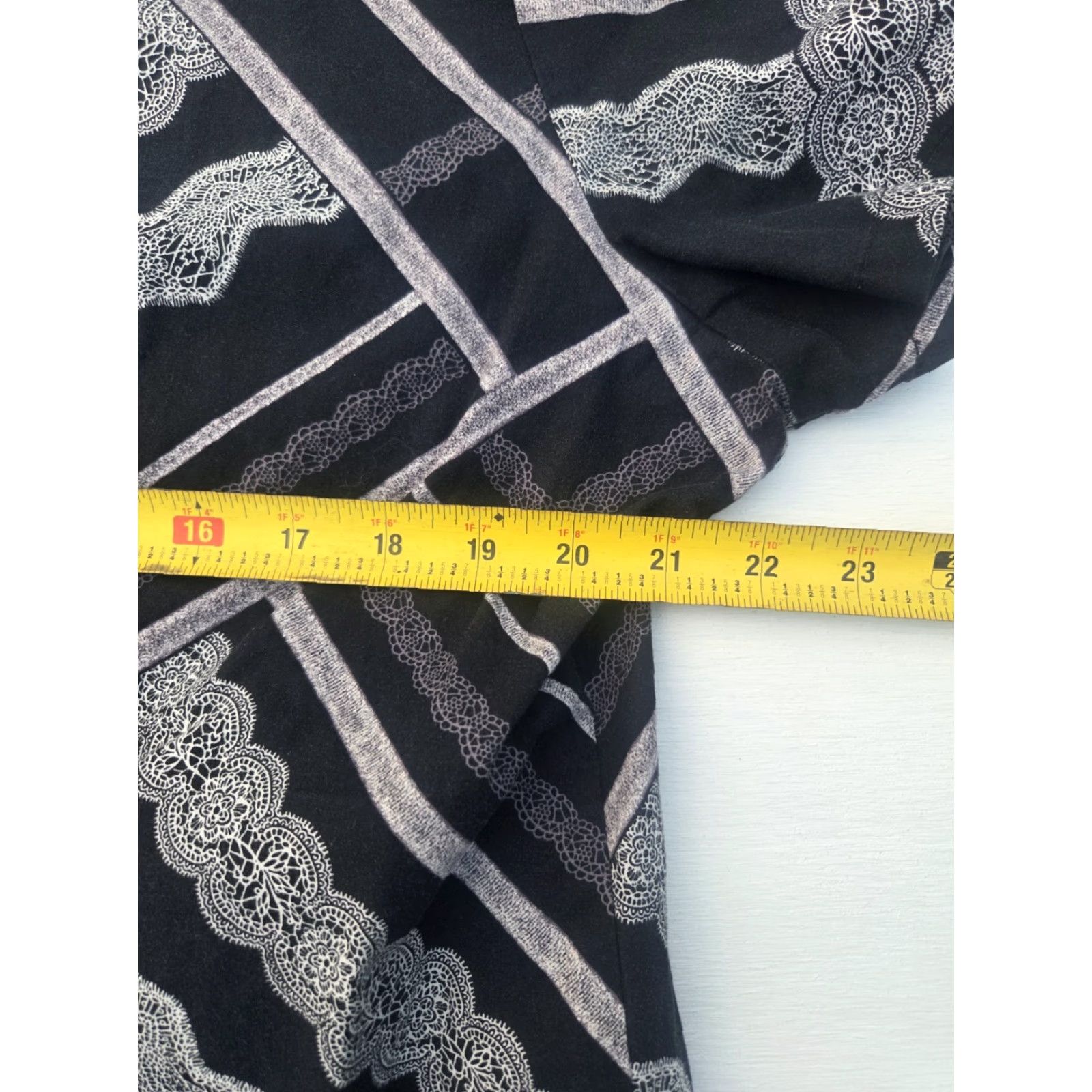 Dickies Dickies Scrub Top V Neck Women's XL Black Patterned Medical Nurse Work Dental Shirt Size XL / US 12-14 / IT 48-50 - 6 Thumbnail